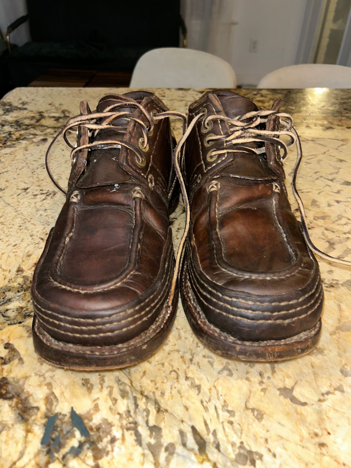 Photo by AdamGreenwell on November 3, 2024 of the 42 Original in 16 Ounce To 28 Ounce Leather On upper.