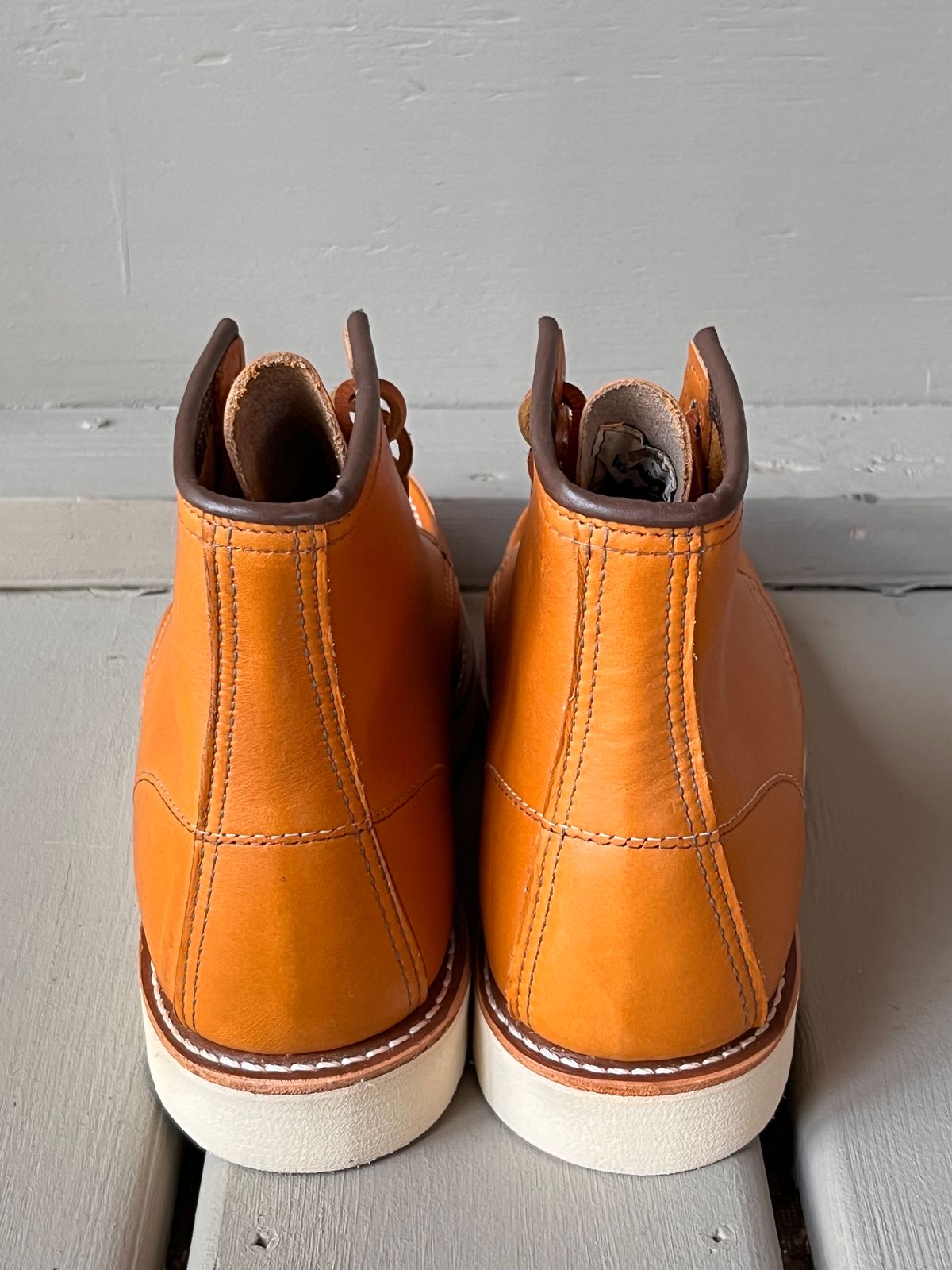 Photo by steverinde on October 7, 2023 of the Red Wing 6-Inch Classic Moc in S.B. Foot Sequoia Gold Russet.