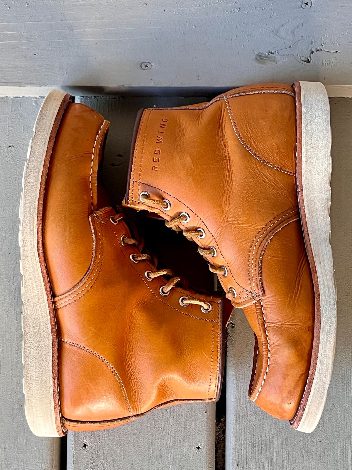 Photo by steverinde on November 3, 2023 of the Red Wing 6-Inch Classic Moc in S.B. Foot Sequoia Gold Russet.