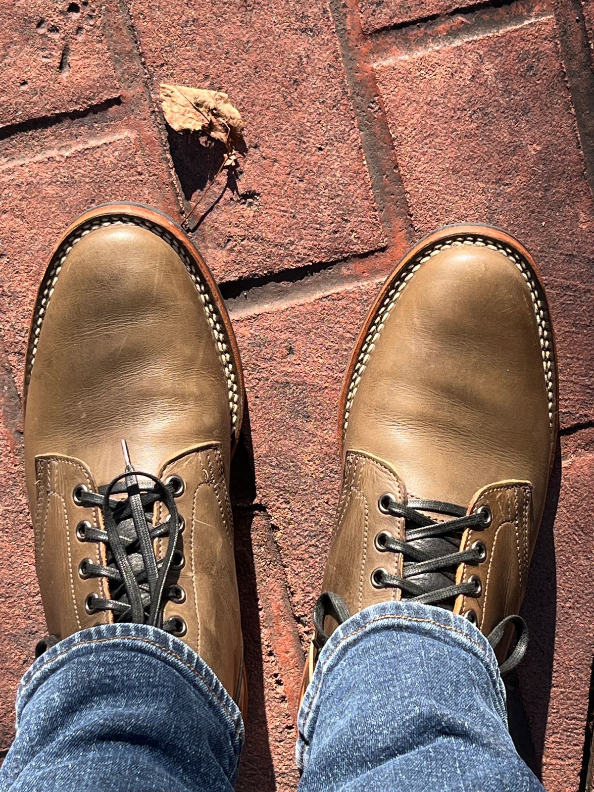 Photo by steverinde on September 4, 2024 of the Viberg Service Boot in Guidi Grey Italian Calf.