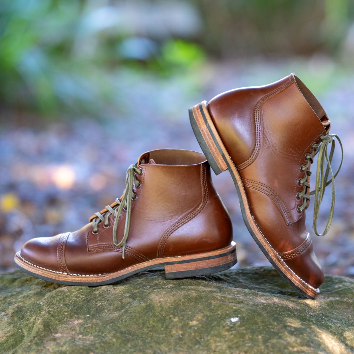 Photo by steverinde on September 7, 2024 of the Viberg Boondocker BCT in Horween Pigment Brown Workshoe Butt.