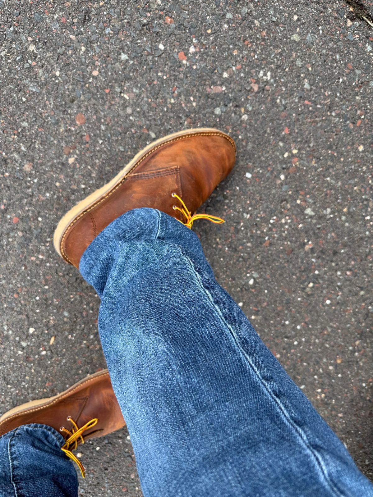 Photo by Timm on October 15, 2025 of the Red Wing Weekender Chukka in Red Wing Copper Rough And Tough.