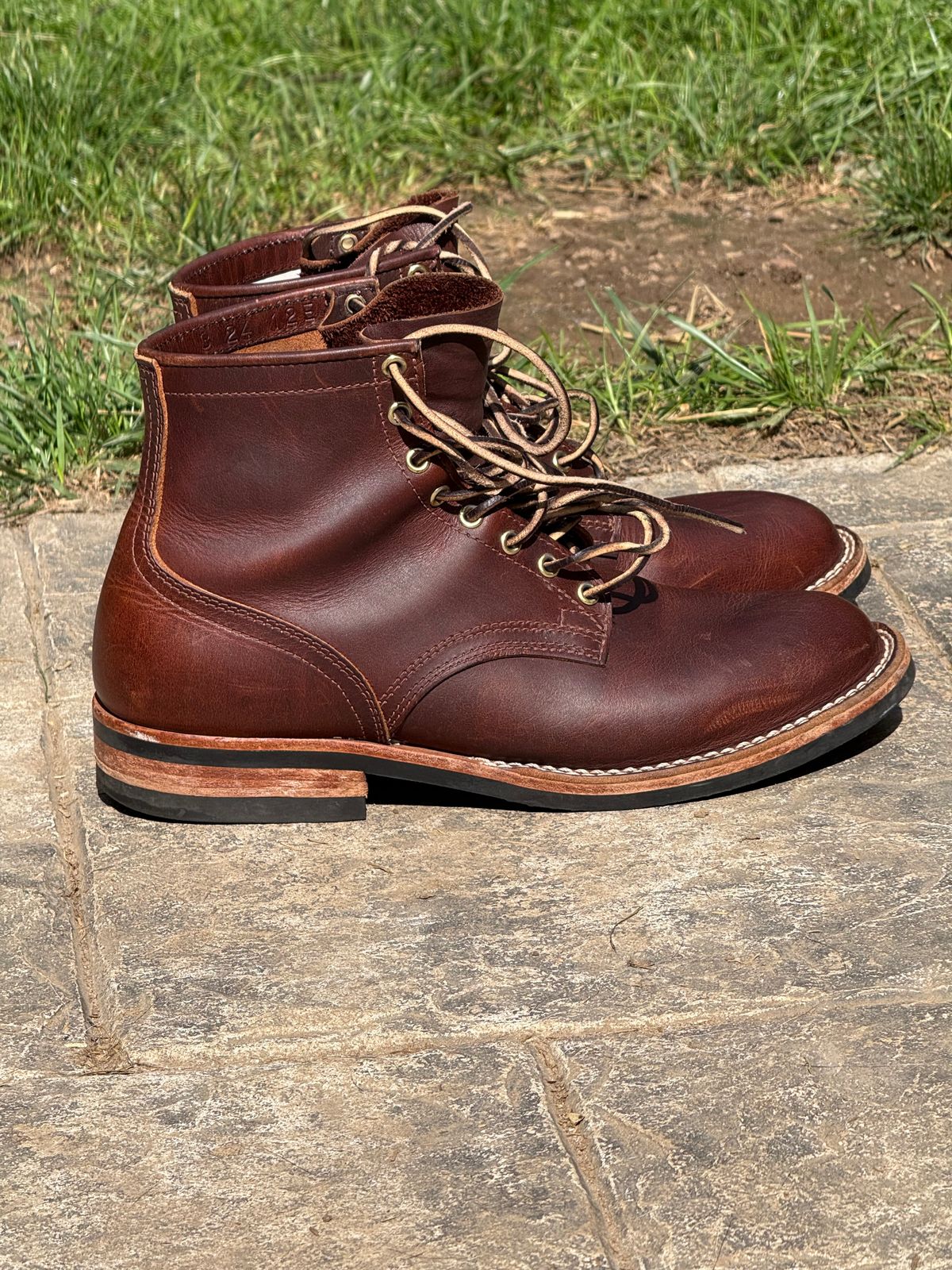 Photo by Timm on September 27, 2025 of the Nicks Lace Up Heritage in Nicks Italian Brown Cypress.