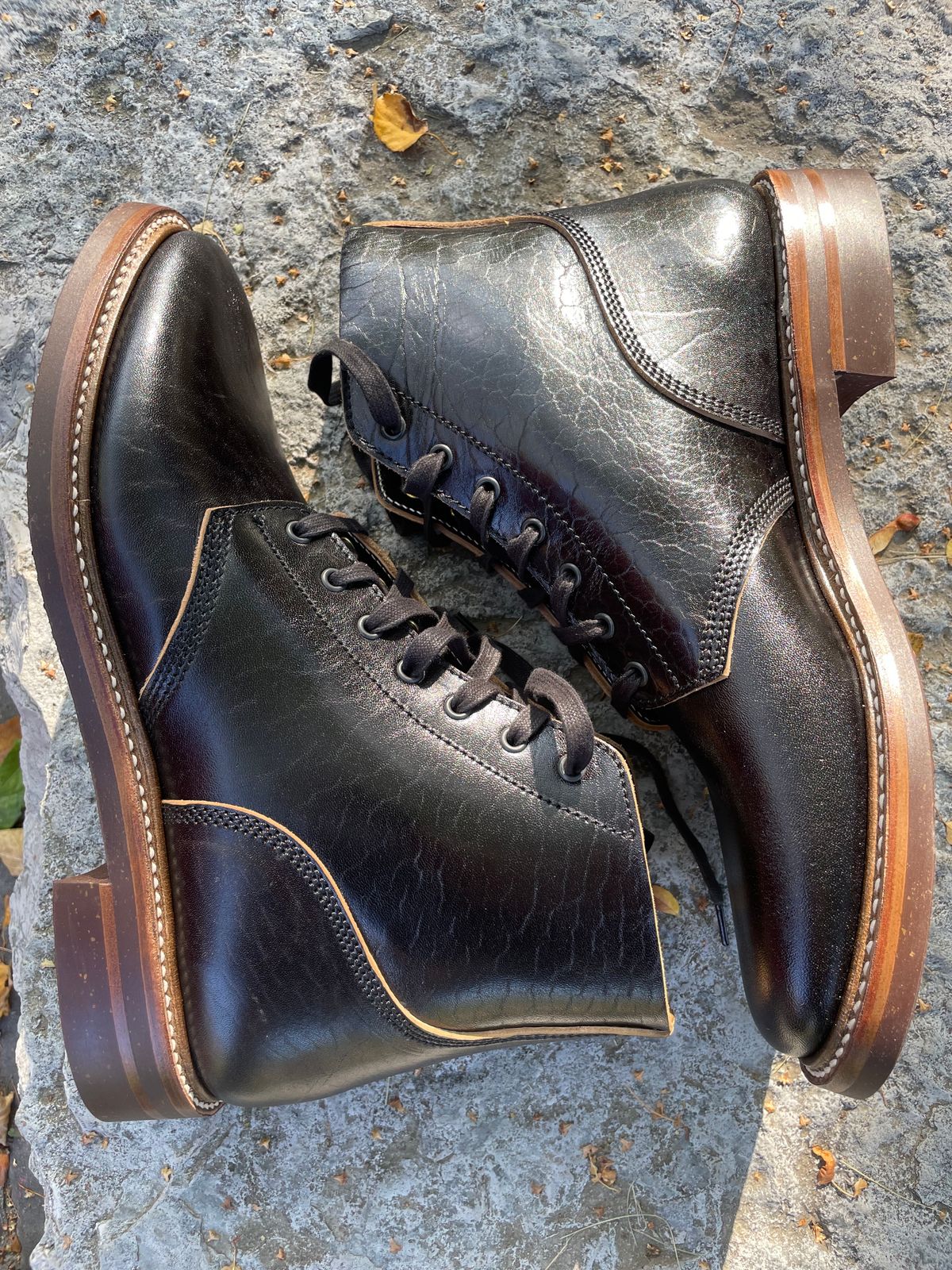 Photo by jeffa on October 1, 2023 of the John Lofgren M-43 Service Shoes in Shinki Black Teacore Horsebutt.