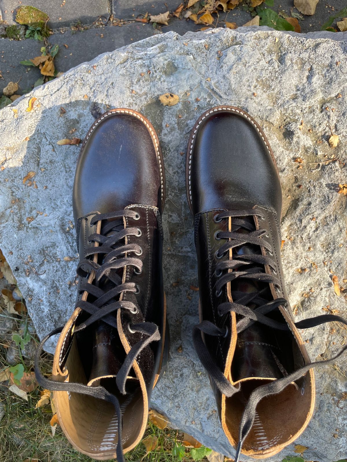 Photo by jeffa on October 1, 2023 of the John Lofgren M-43 Service Shoes in Shinki Black Teacore Horsebutt.