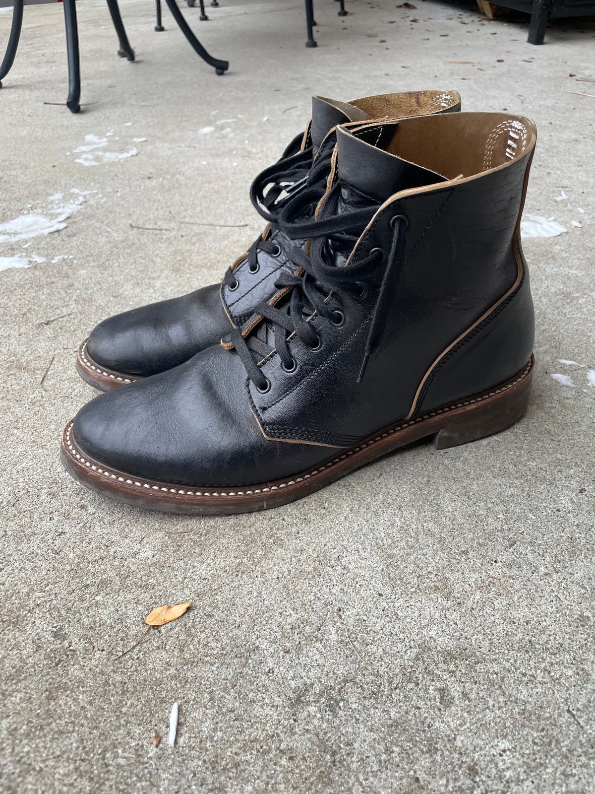 Photo by jeffa on January 5, 2024 of the John Lofgren M-43 Service Shoes in Shinki Black Teacore Horsebutt.