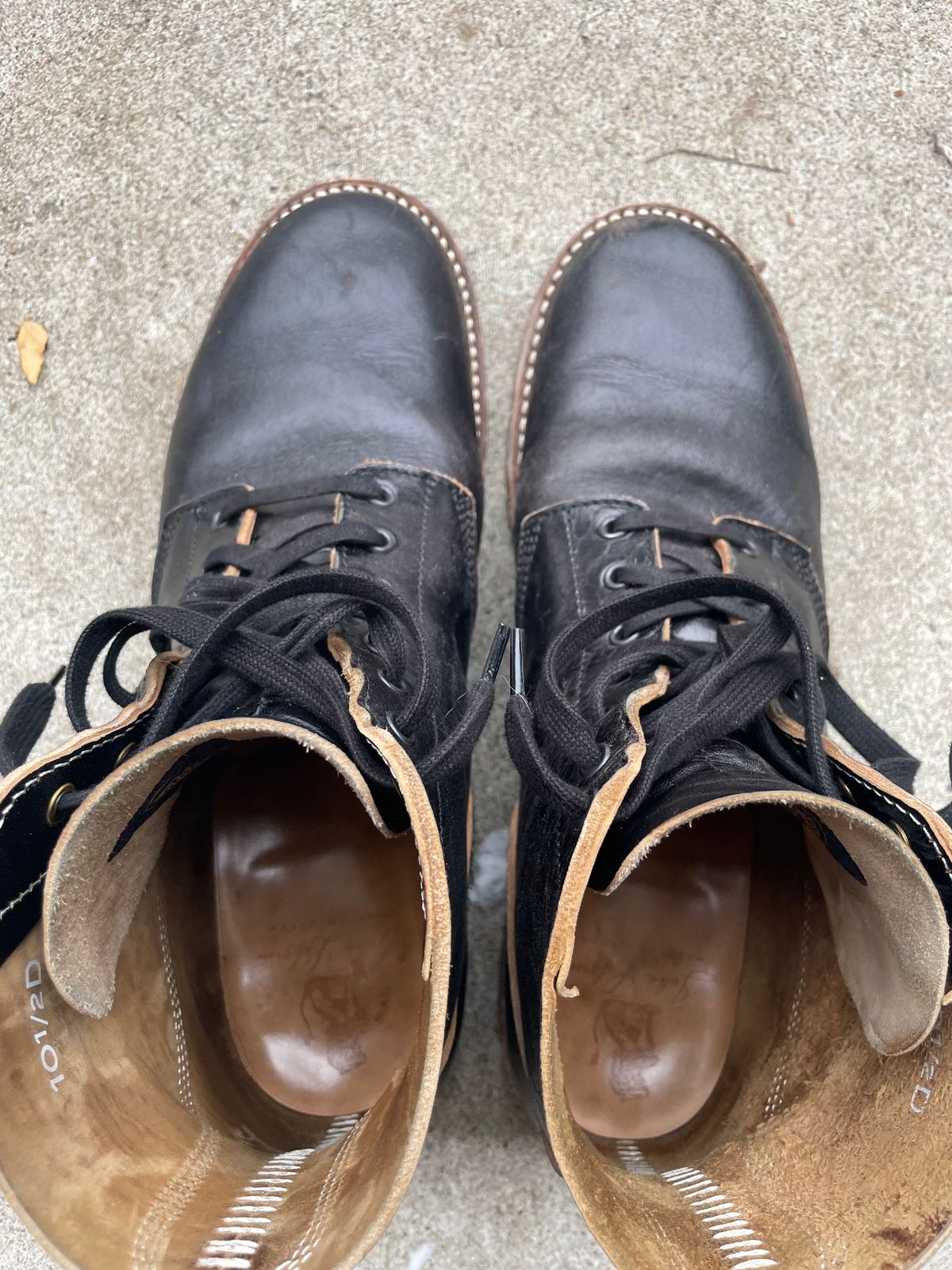 Photo by jeffa on January 5, 2024 of the John Lofgren M-43 Service Shoes in Shinki Black Teacore Horsebutt.