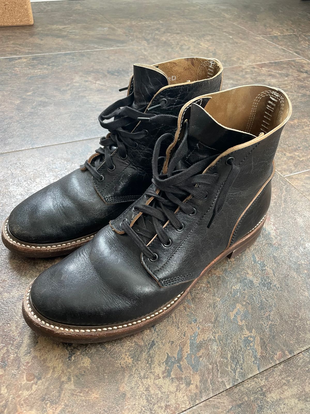 Photo by jeffa on February 5, 2024 of the John Lofgren M-43 Service Shoes in Shinki Black Teacore Horsebutt.