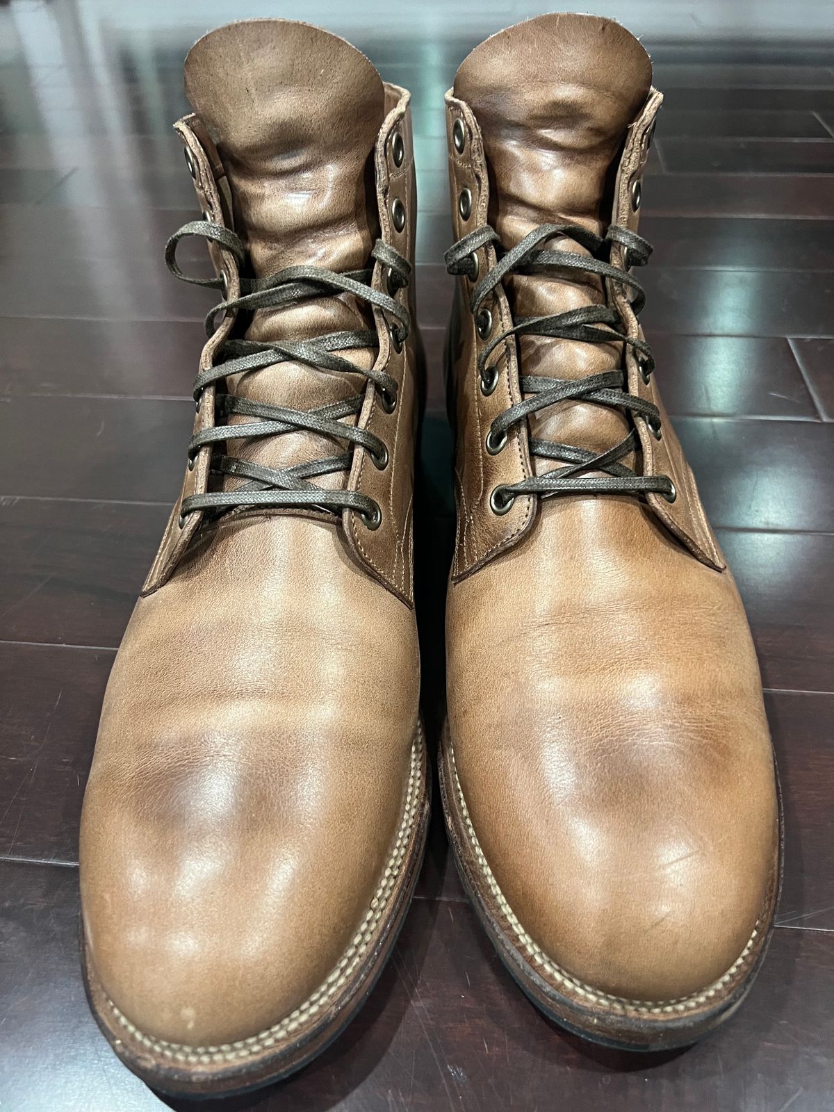 Photo by Rob on October 8, 2023 of the Viberg Service Boot in Horween Natural Chromexcel.