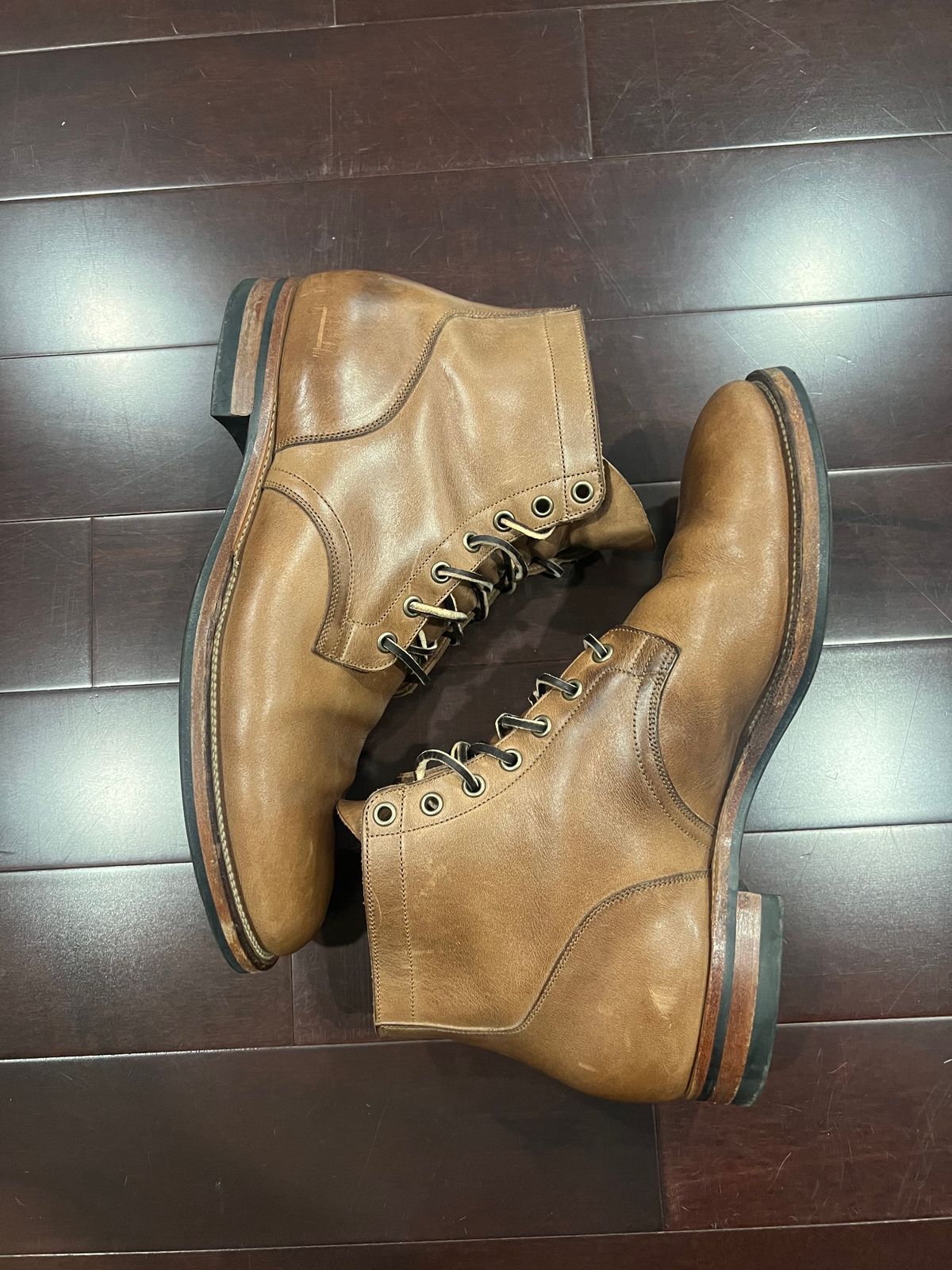 Photo by Rob on November 2, 2023 of the Viberg Service Boot in Horween Natural Chromexcel.