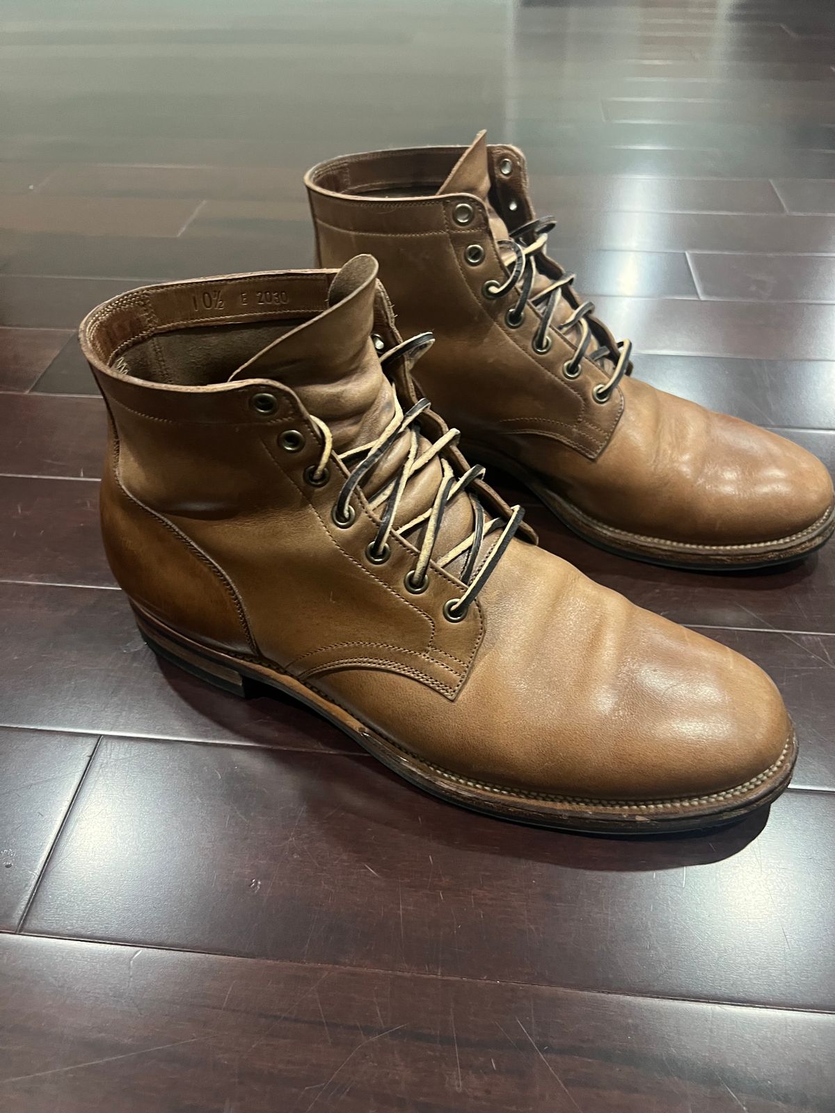 Photo by Rob on November 2, 2023 of the Viberg Service Boot in Horween Natural Chromexcel.