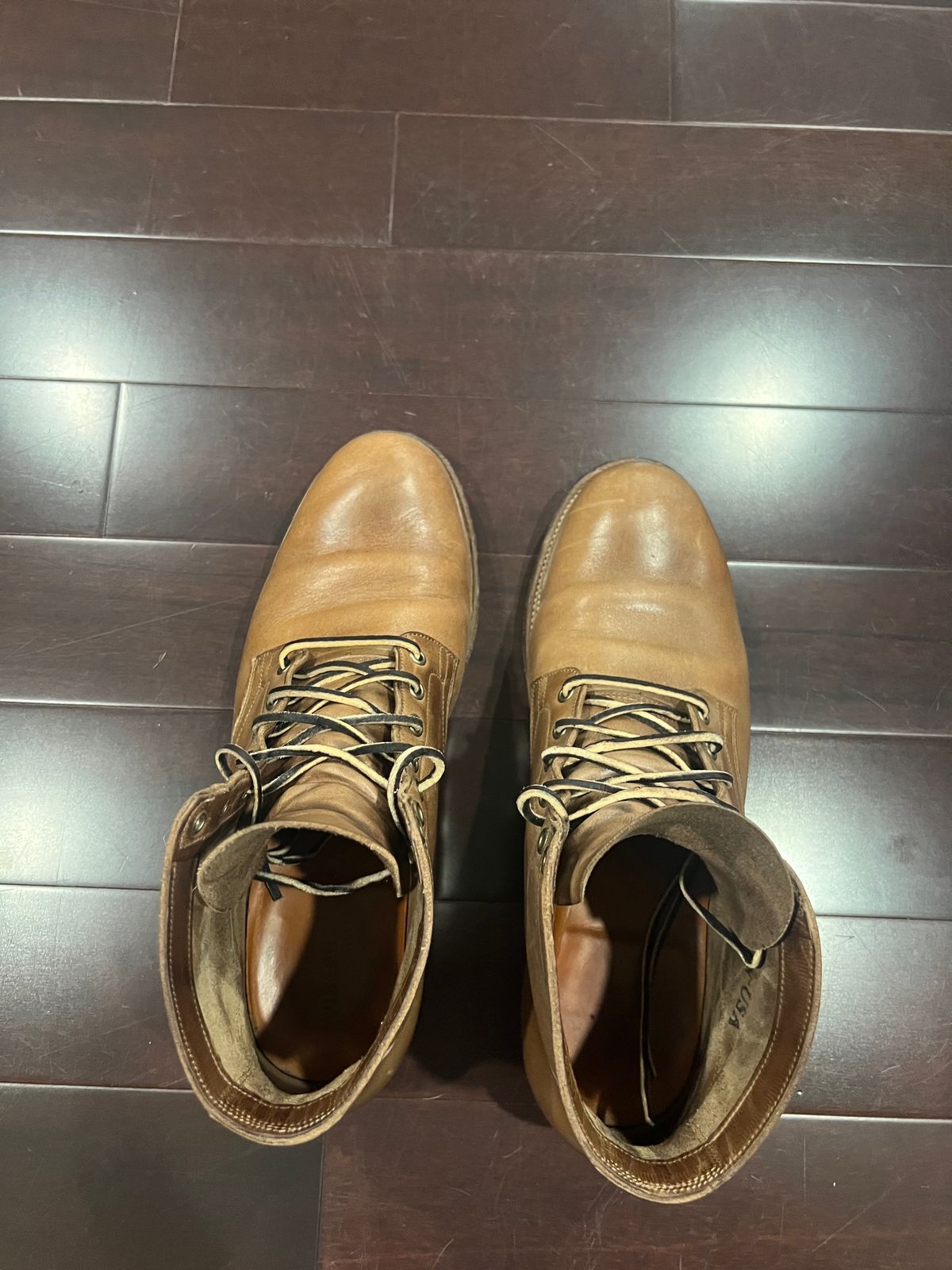 Photo by Rob on November 2, 2023 of the Viberg Service Boot in Horween Natural Chromexcel.
