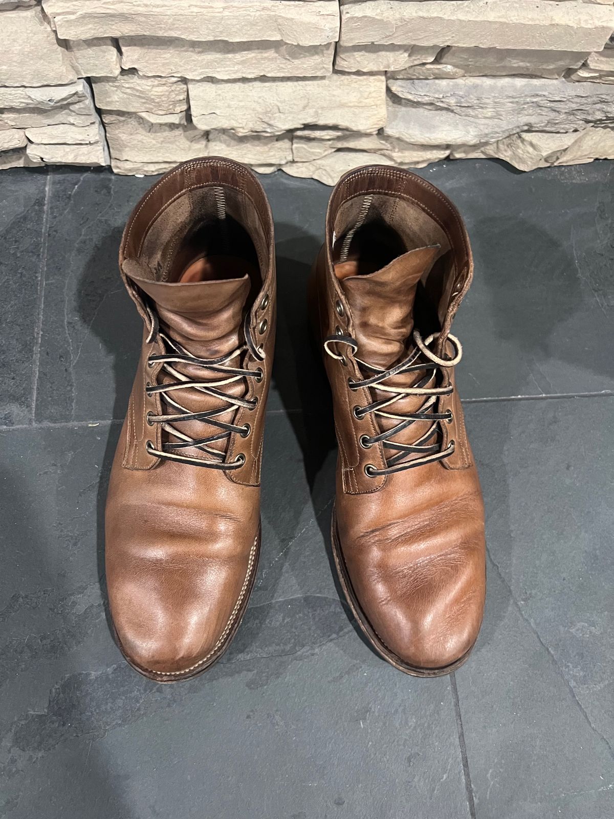 Photo by Rob on January 5, 2024 of the Viberg Service Boot in Horween Natural Chromexcel.