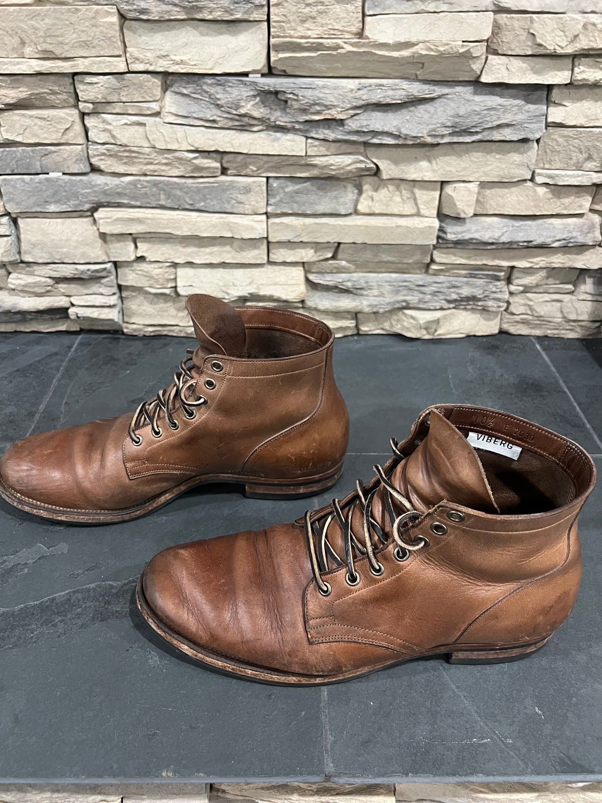 Photo by Rob on April 5, 2024 of the Viberg Service Boot in Horween Natural Chromexcel.
