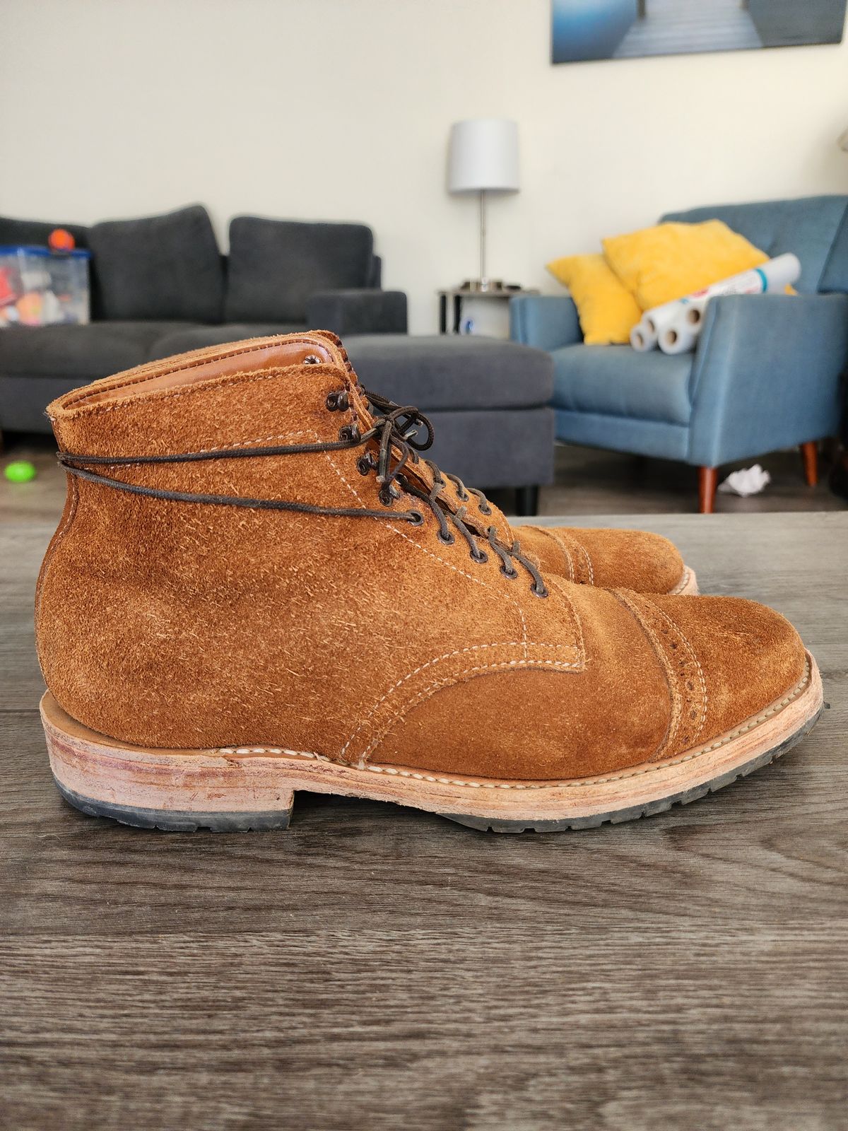 Photo by Rafy99 on November 9, 2022 of the White's Main Street Dress Toe Cap in Unlisted Leather.