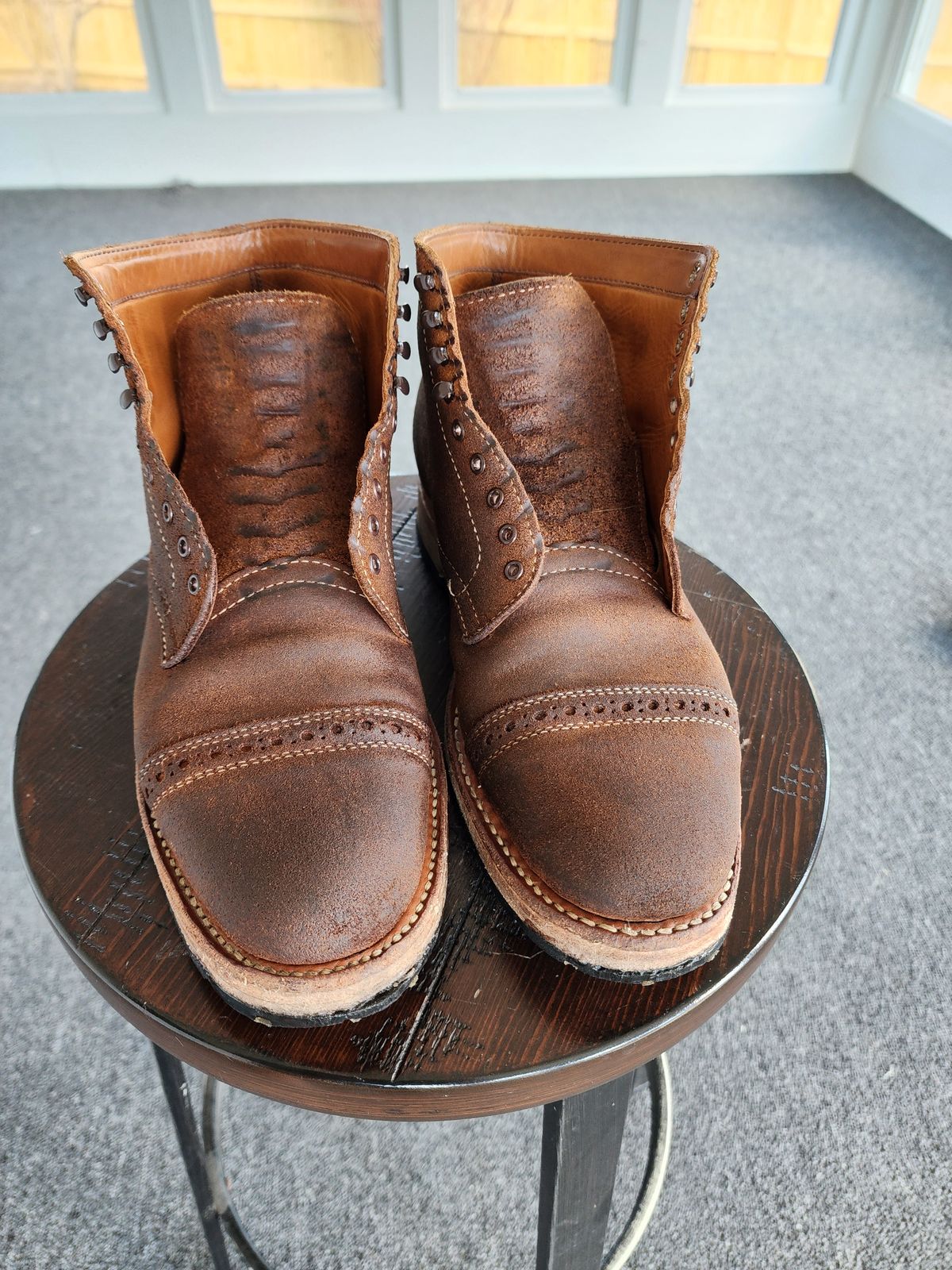 Photo by Rafy99 on March 6, 2023 of the White's Main Street Dress Toe Cap in Unlisted Leather.