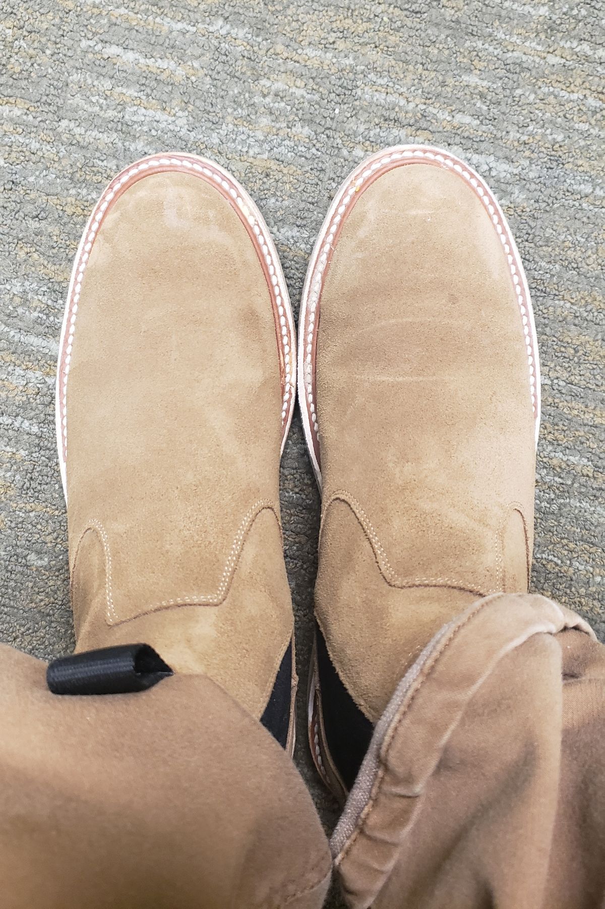 Photo by QuantumOats on December 24, 2022 of the Unlisted Maker Unlisted Model in Unlisted Leather.