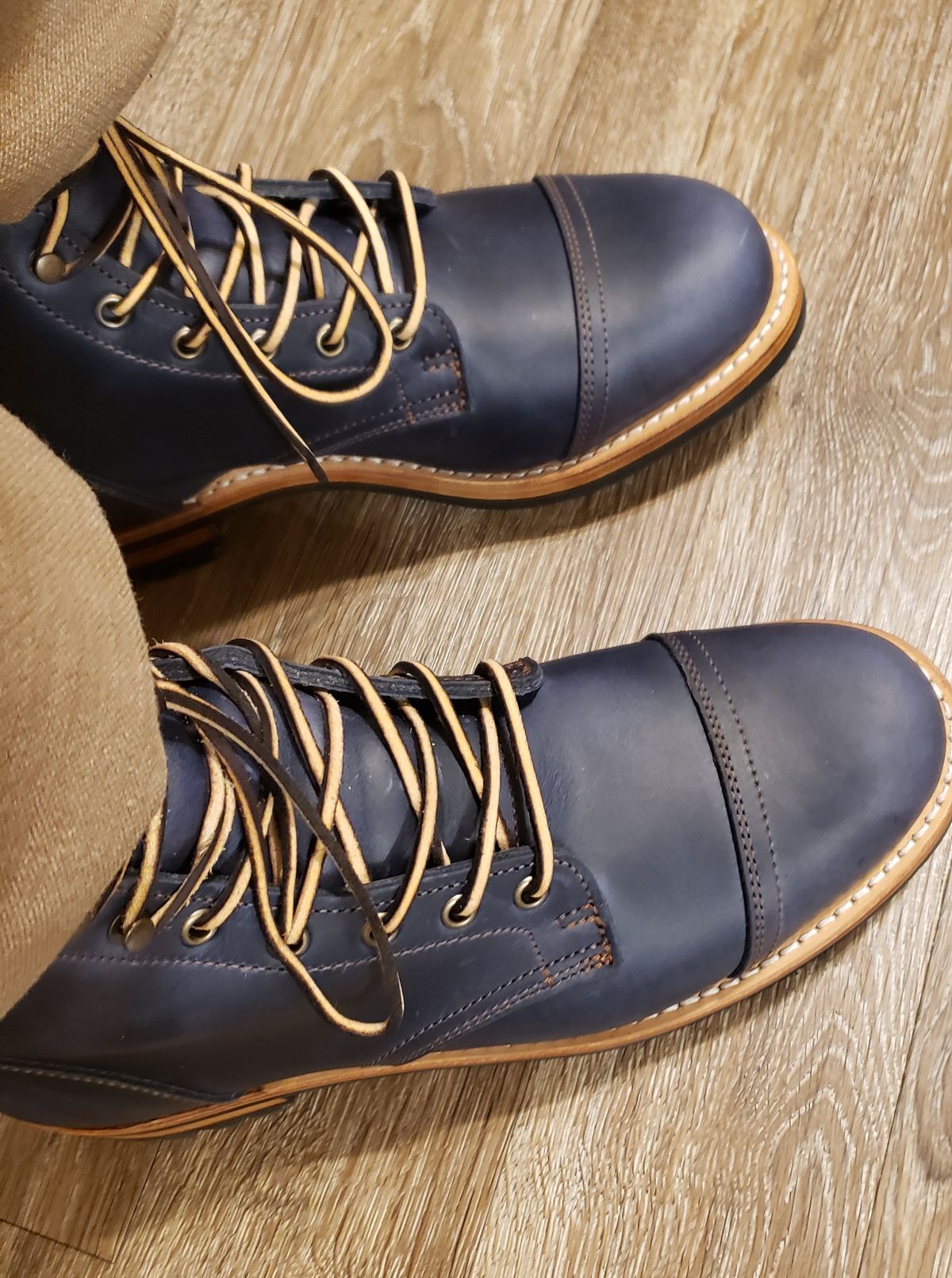 Photo by QuantumOats on March 5, 2022 of the Truman Service Boot in Seidel Ink Cheaha.