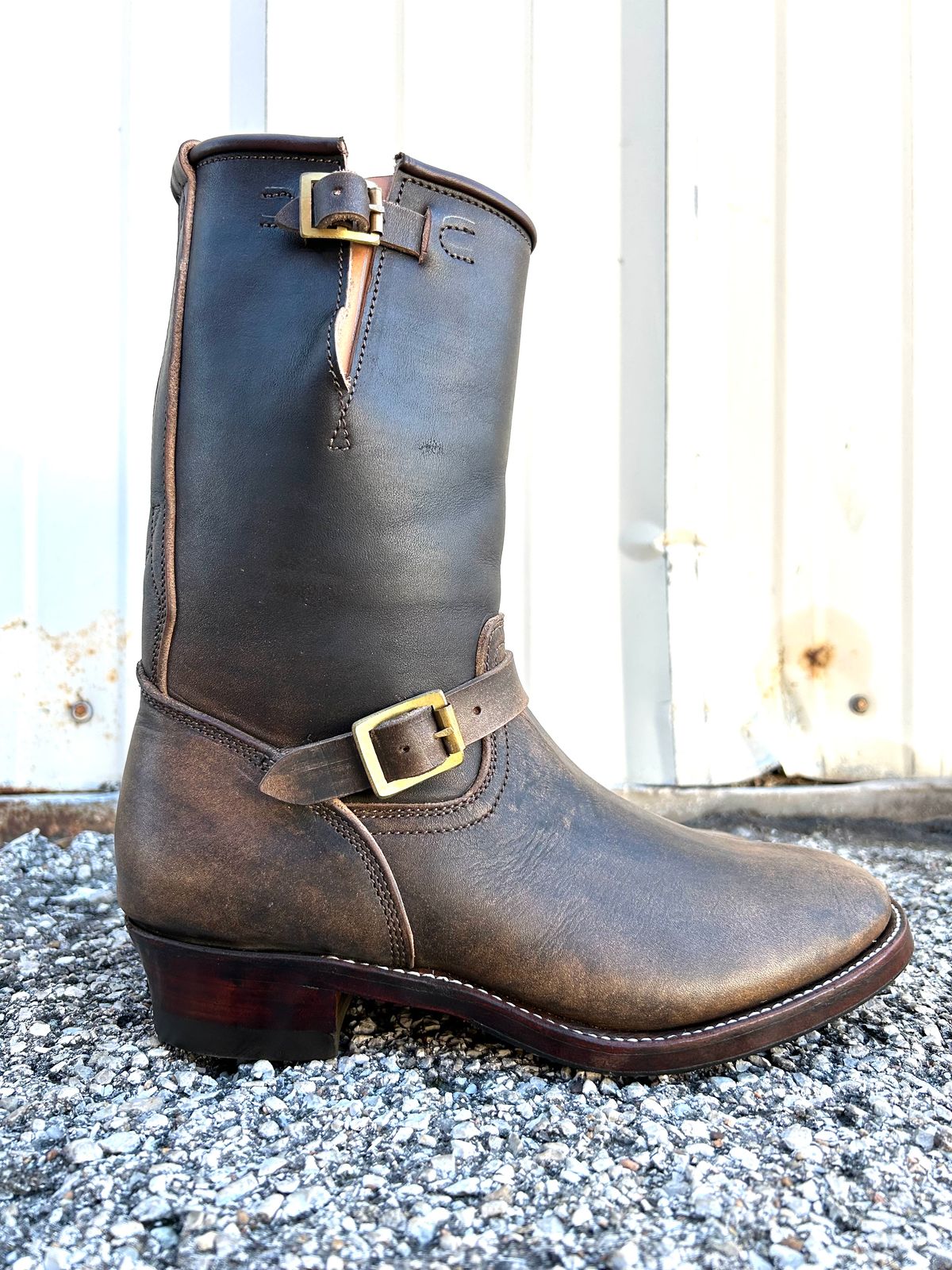 Photo by Everyone_else_fault on October 3, 2022 of the Unsung U 22-2 Engineer Boot in Wickett & Craig Natural Veg Tan.