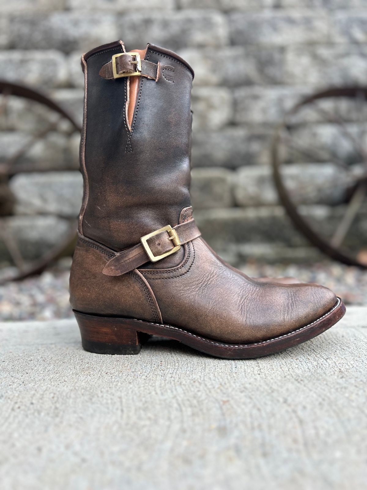 Photo by Everyone_else_fault on November 4, 2022 of the Unsung U 22-2 Engineer Boot in Wickett & Craig Natural Veg Tan.