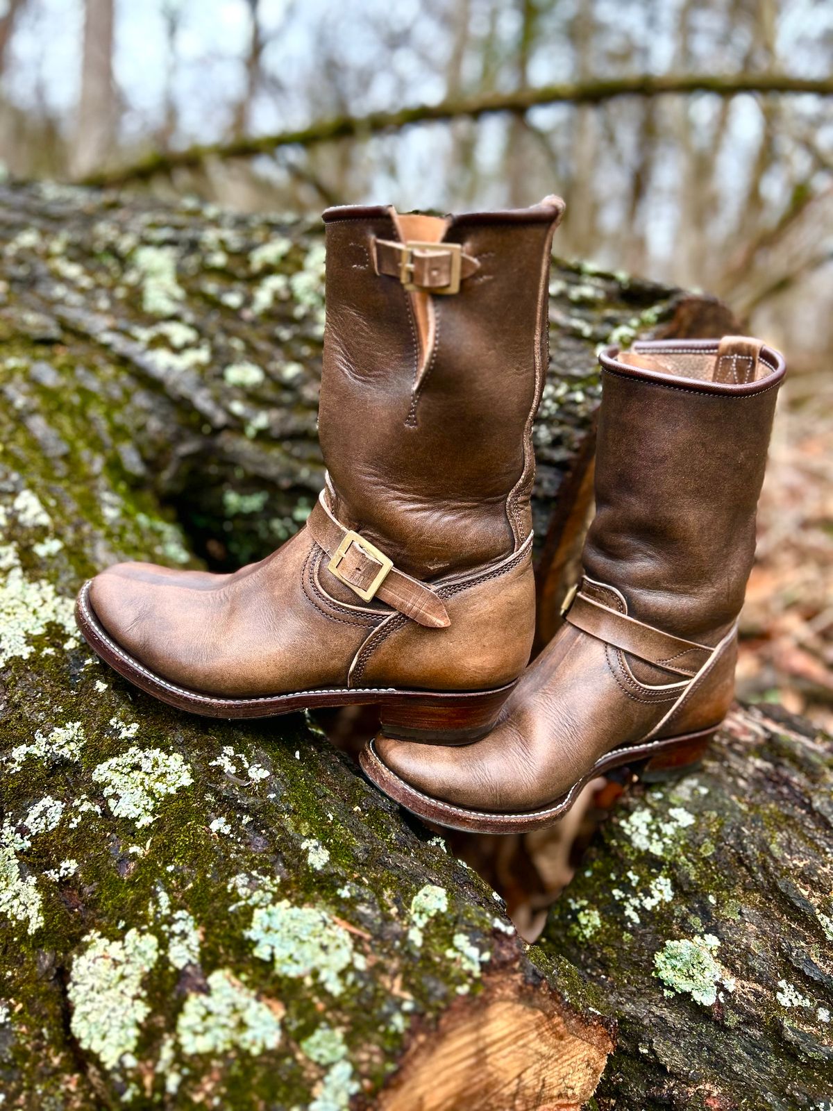 Photo by Everyone_else_fault on January 1, 2023 of the Unsung U 22-2 Engineer Boot in Wickett & Craig Natural Veg Tan.