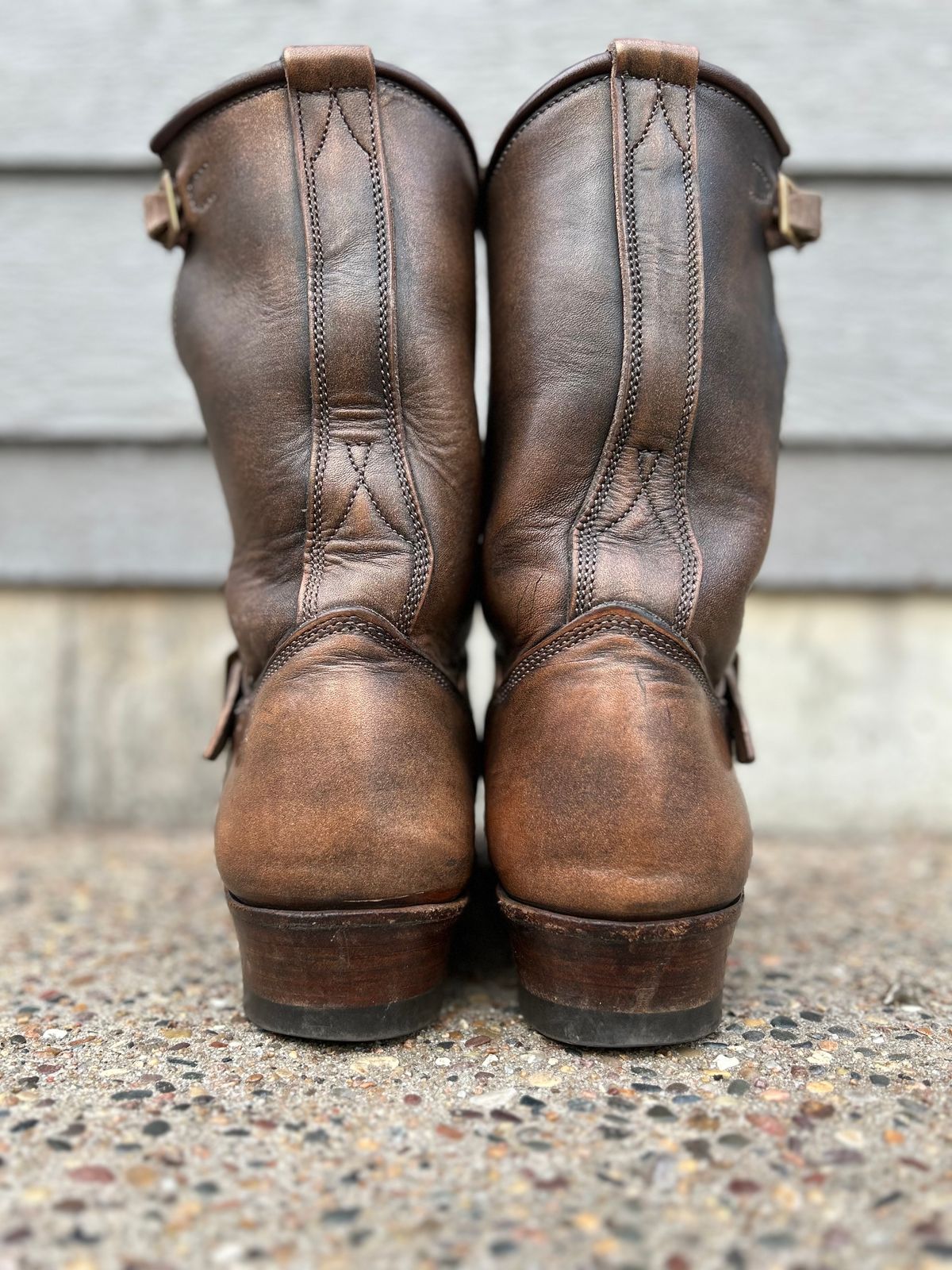 Photo by Everyone_else_fault on February 4, 2023 of the Unsung U 22-2 Engineer Boot in Wickett & Craig Natural Veg Tan.