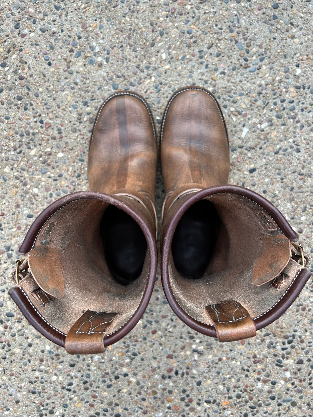 Photo by Everyone_else_fault on March 6, 2023 of the Unsung U 22-2 Engineer Boot in Wickett & Craig Natural Veg Tan.