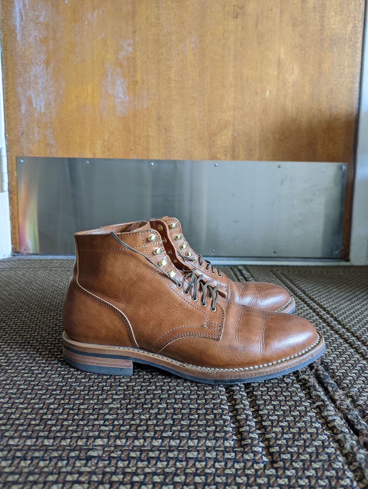 Photo by TropicalBroccoli on December 4, 2021 of the Viberg Service Boot in Conceria 800 Used Ciocio.