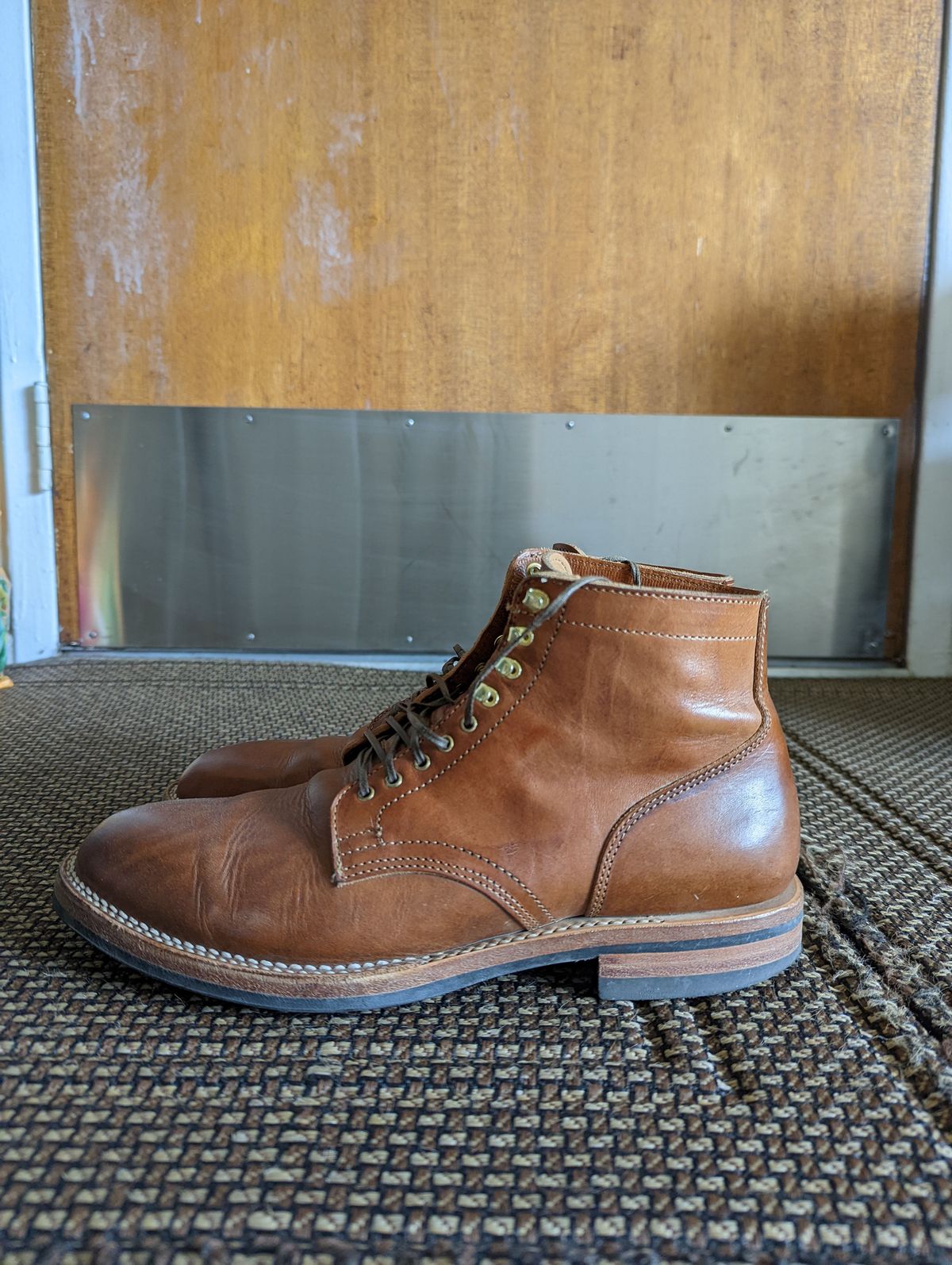 Photo by TropicalBroccoli on December 4, 2021 of the Viberg Service Boot in Conceria 800 Used Ciocio.