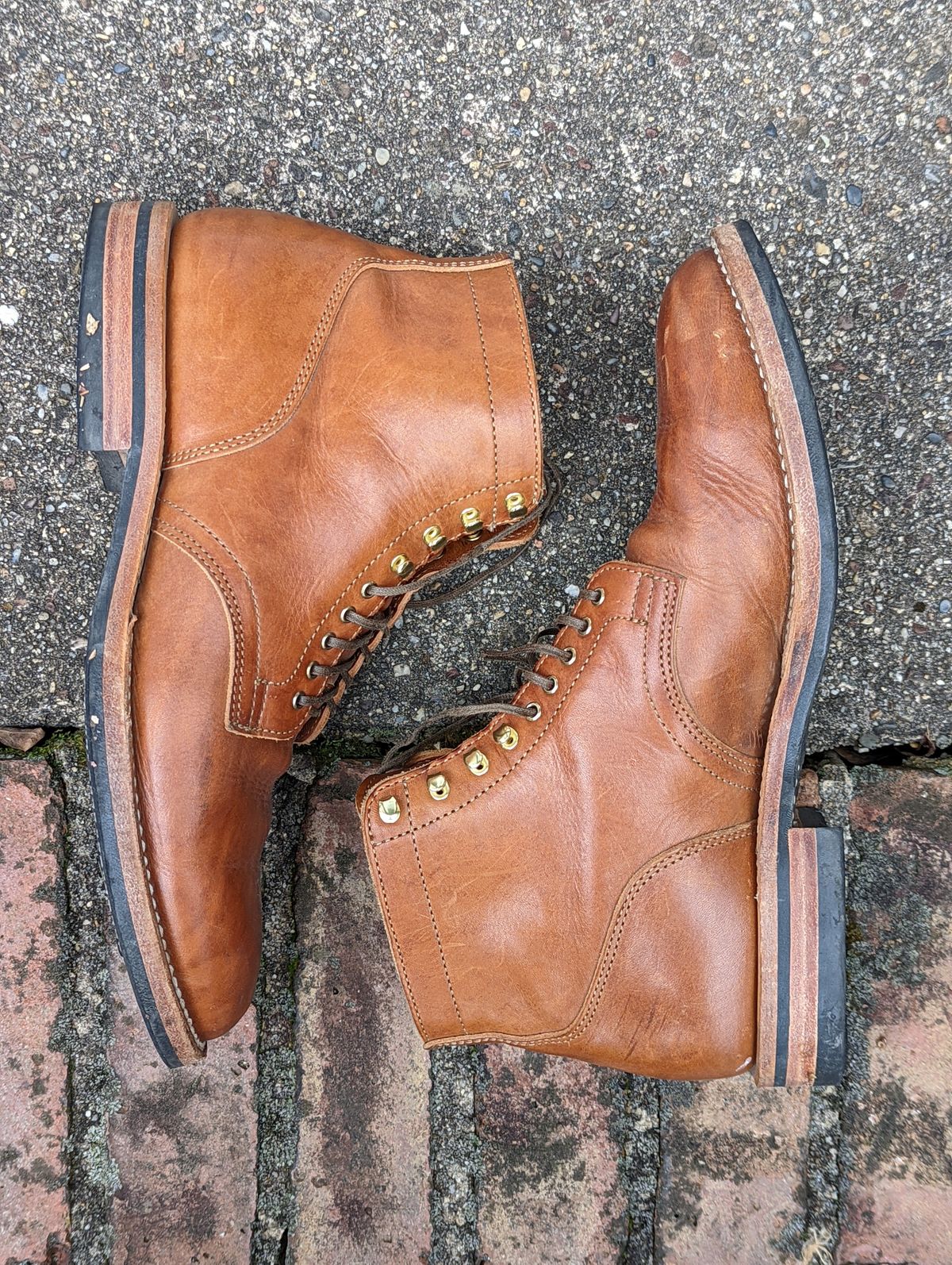 Photo by TropicalBroccoli on January 3, 2022 of the Viberg Service Boot in Conceria 800 Used Ciocio.
