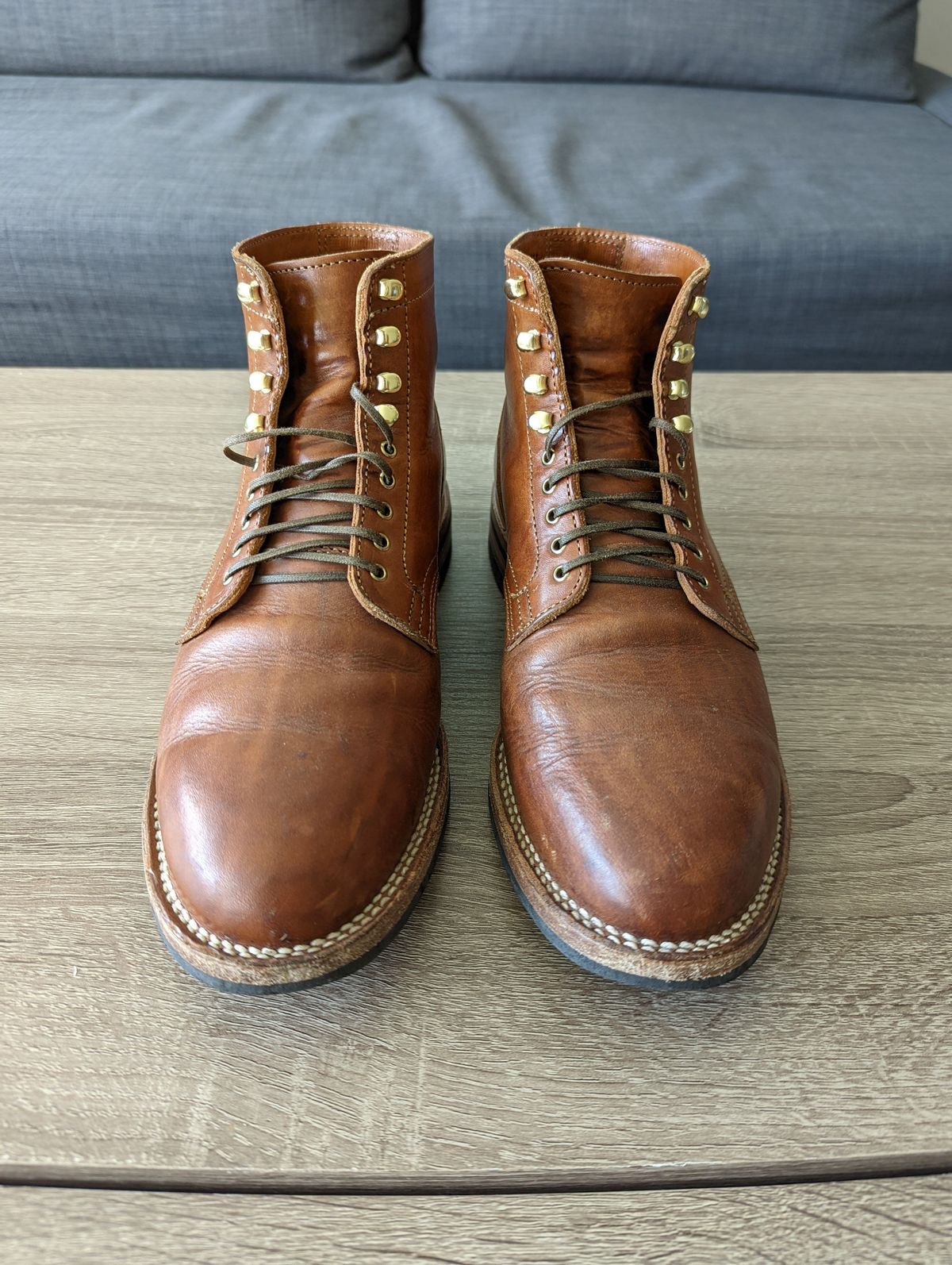 Photo by TropicalBroccoli on March 4, 2022 of the Viberg Service Boot in Conceria 800 Used Ciocio.