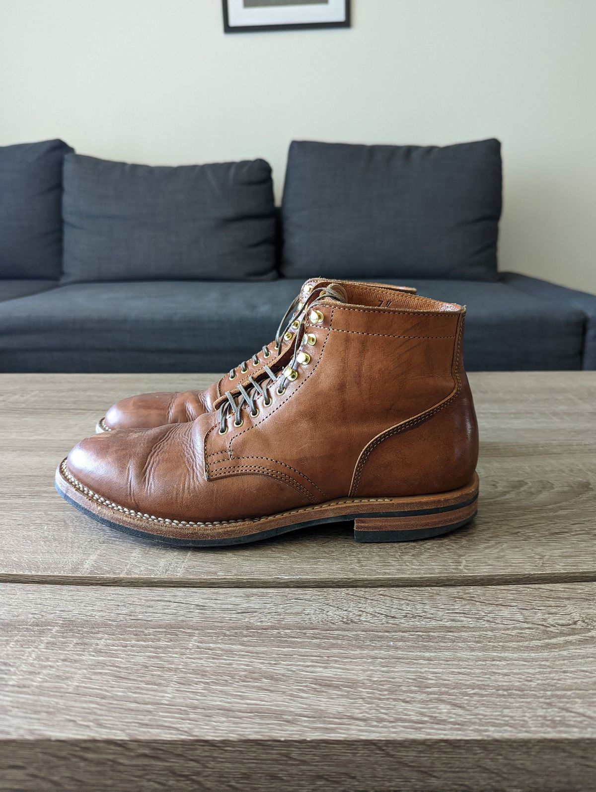 Photo by TropicalBroccoli on April 5, 2022 of the Viberg Service Boot in Conceria 800 Used Ciocio.