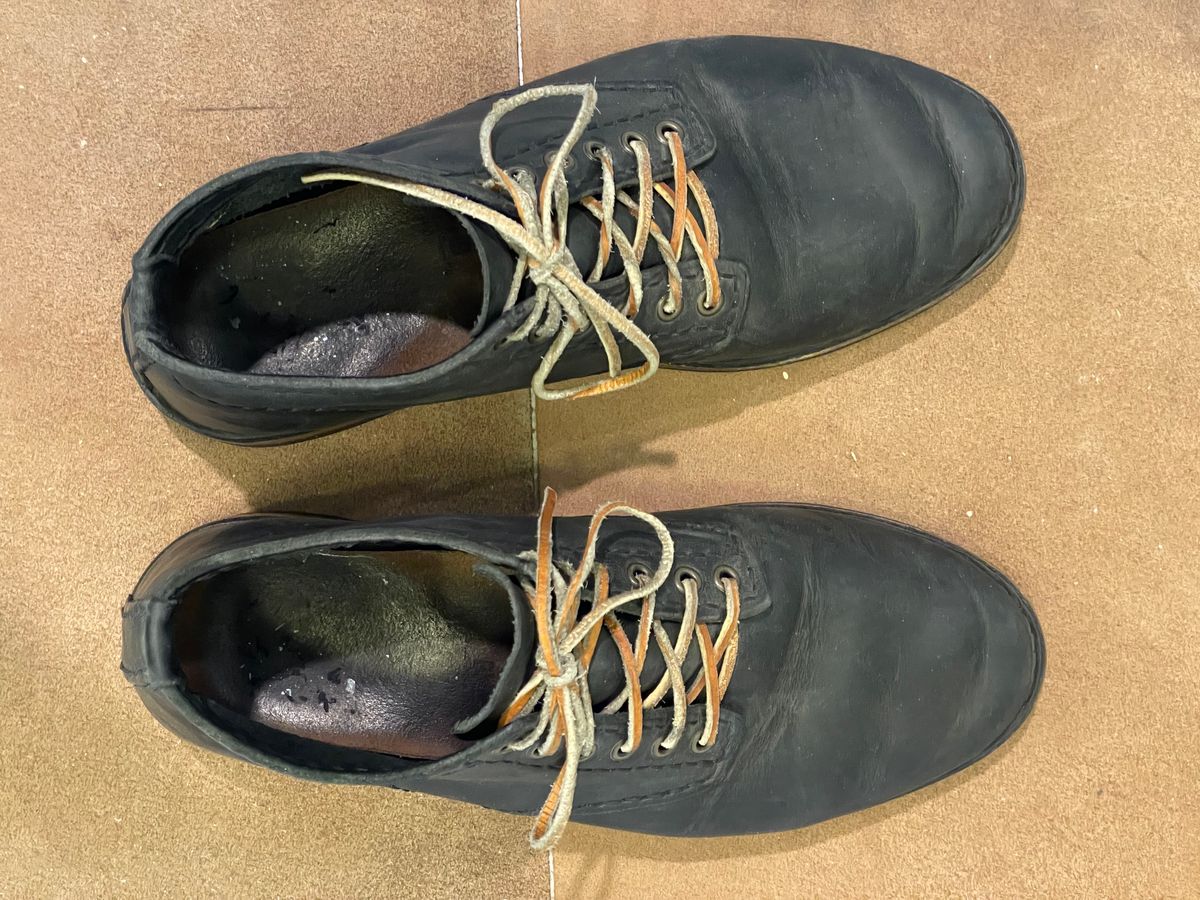 Photo by BobHendersonHB on April 5, 2023 of the Self-Made Service Boot in Horween Black Nantucket.