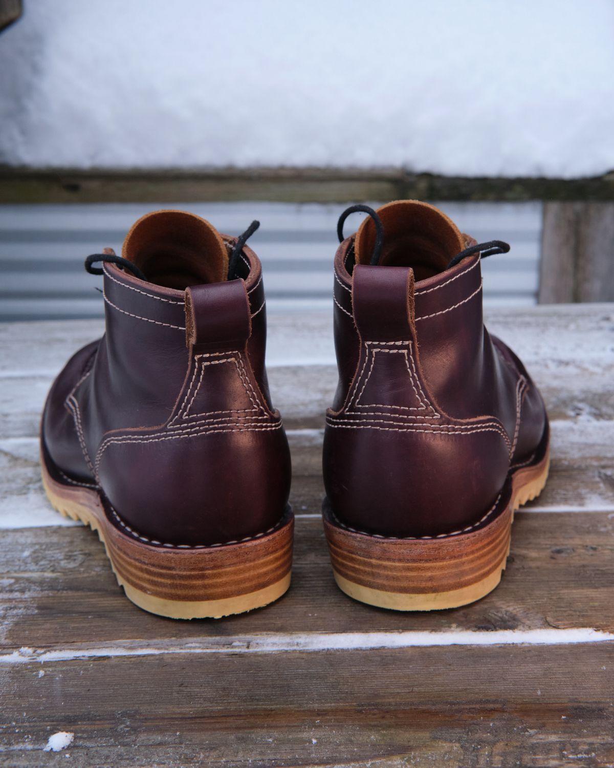 Photo by BobHendersonHB on December 3, 2023 of the BHHB Pull-Top Moc in Seidel Oxblood Double Shot.