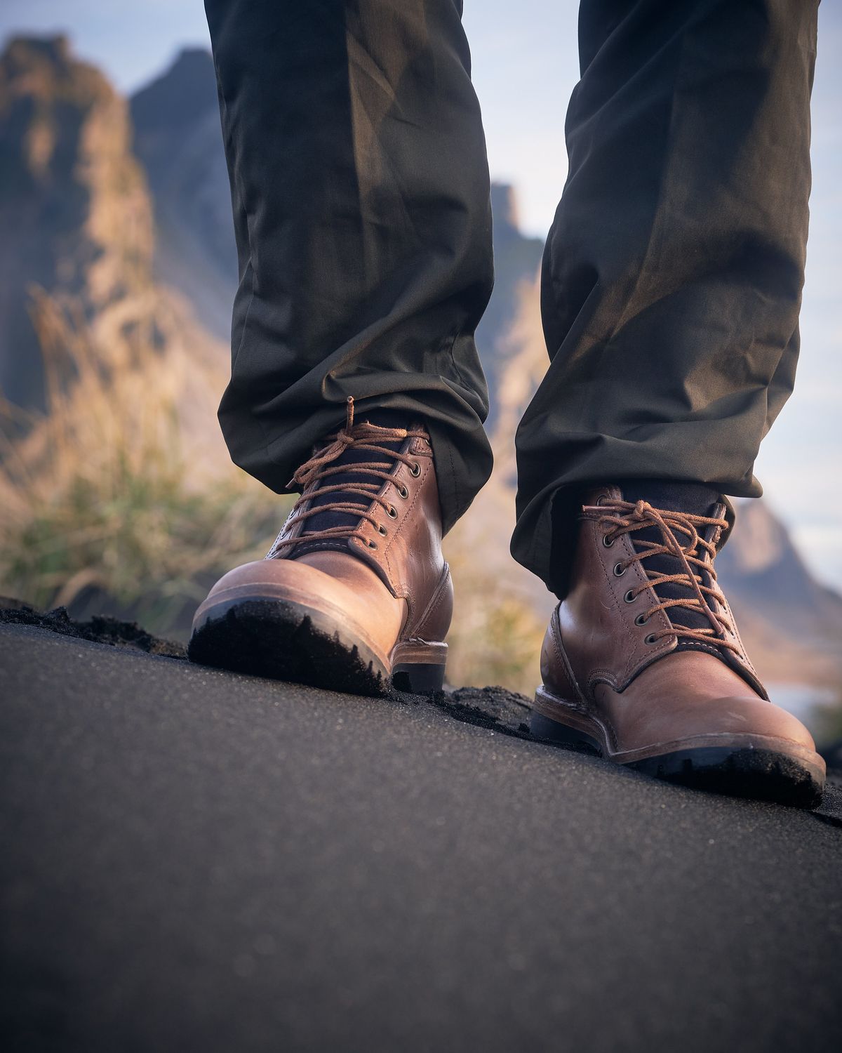 Photo by BobHendersonHB on October 11, 2023 of the BHHB Baller Collar Standard in Horween Natural Chromexcel.
