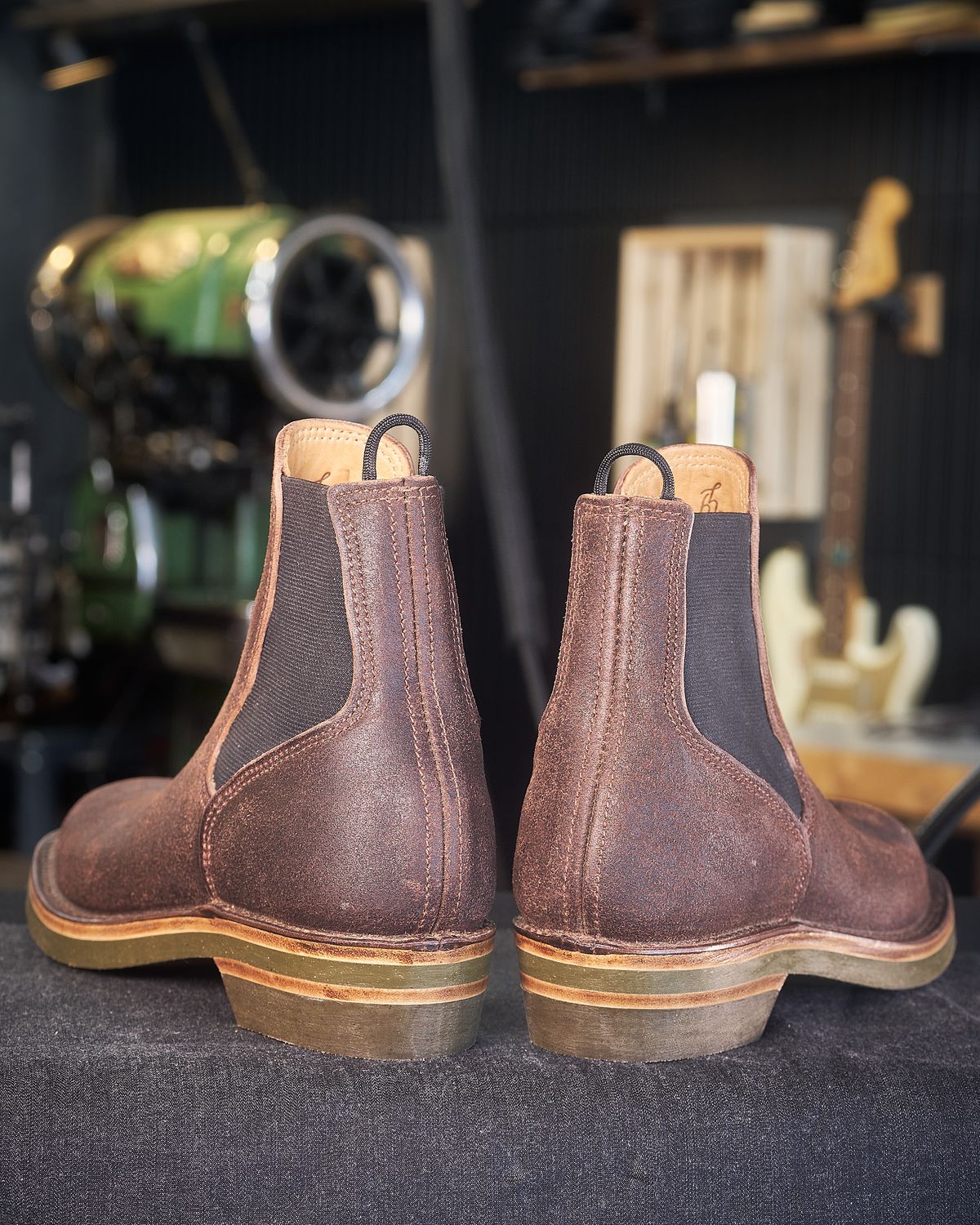 Photo by BobHendersonHB on October 4, 2025 of the BHHB Herridge Lane in Horween Washed Wax Flesh Brown.