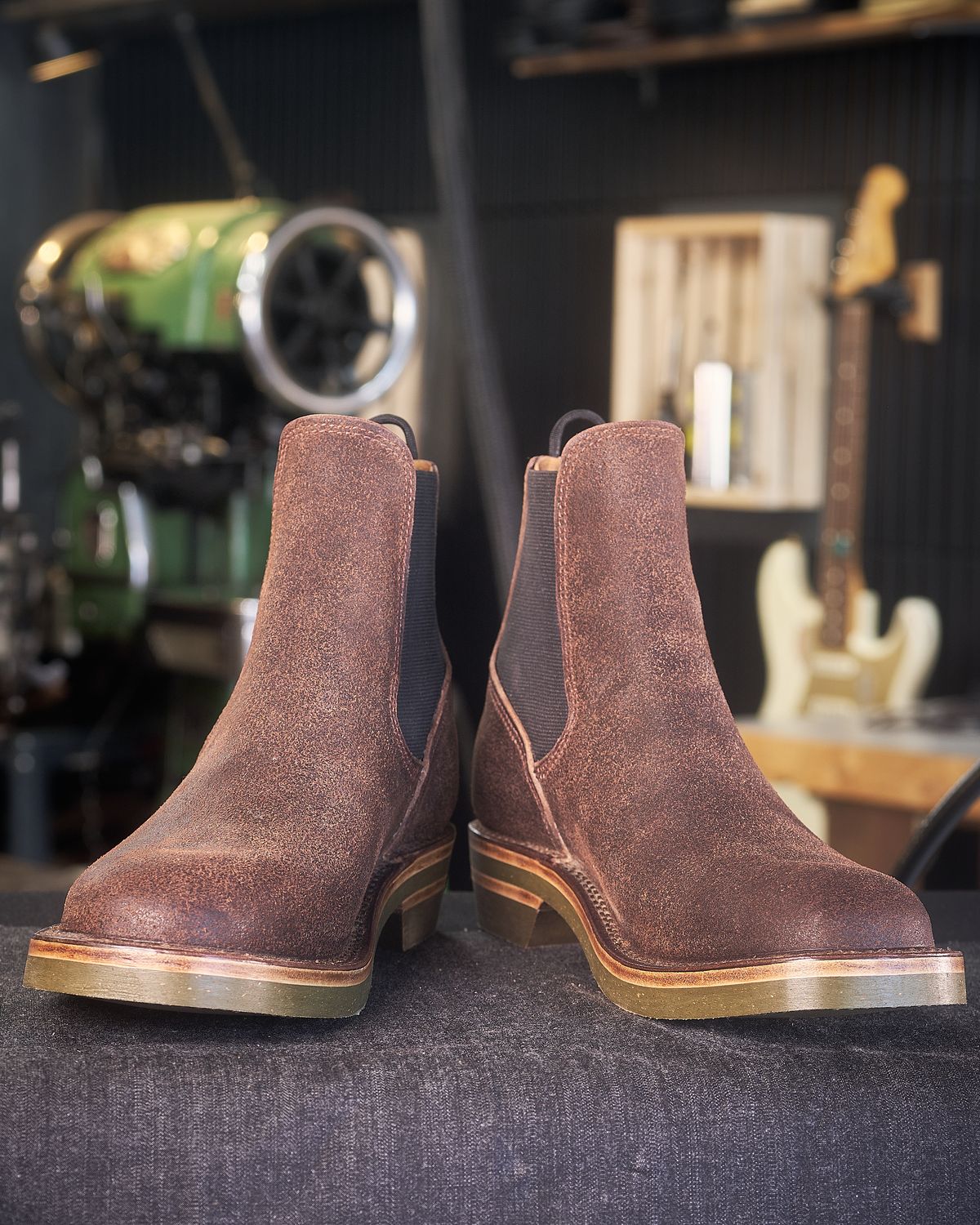 Photo by BobHendersonHB on October 4, 2025 of the BHHB Herridge Lane in Horween Washed Wax Flesh Brown.