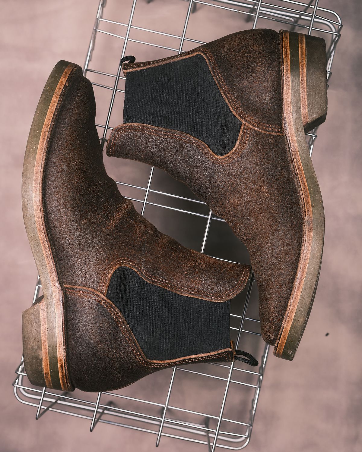 Photo by BobHendersonHB on March 6, 2026 of the BHHB Herridge Lane in Horween Washed Wax Flesh Brown.