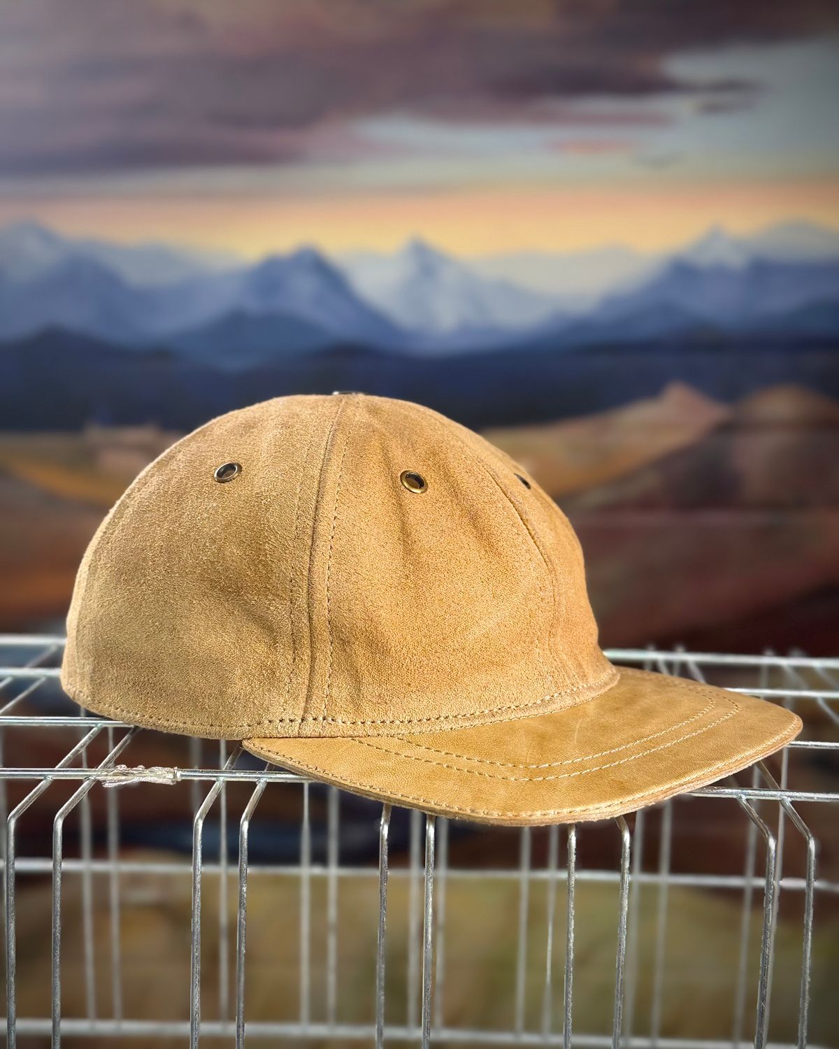 Photo by BobHendersonHB on February 6, 2026 of the BHHB Hat in Horween Sun Tan Horsefront.