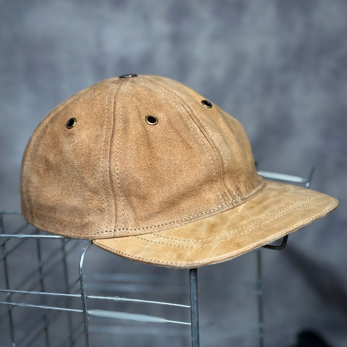 Photo by BobHendersonHB on March 6, 2026 of the BHHB Hat in Horween Sun Tan Horsefront.