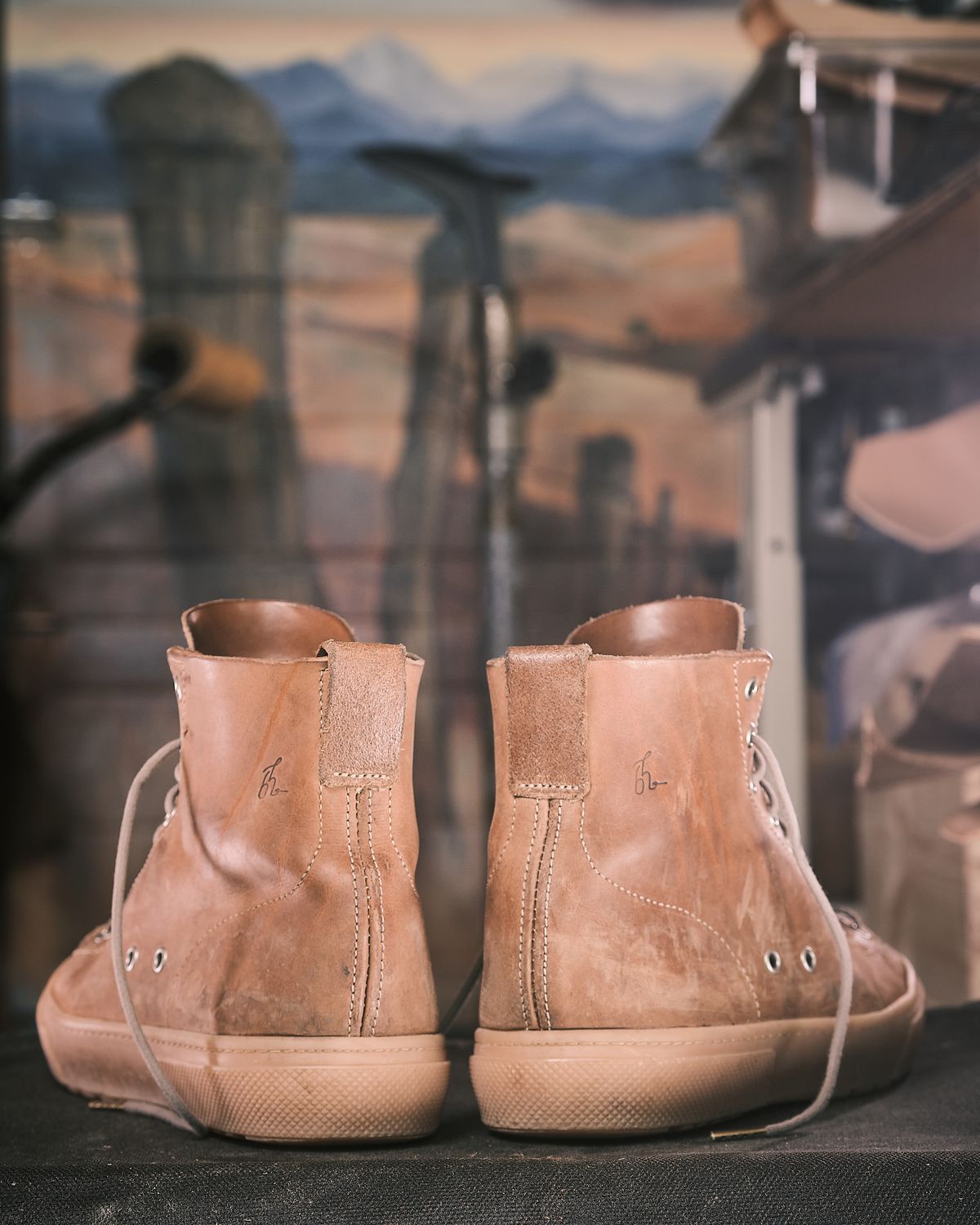 Photo by BobHendersonHB on December 5, 2025 of the BHHB Railtown Sneaker Boot in Horween Natural Wax Flesh Backside.