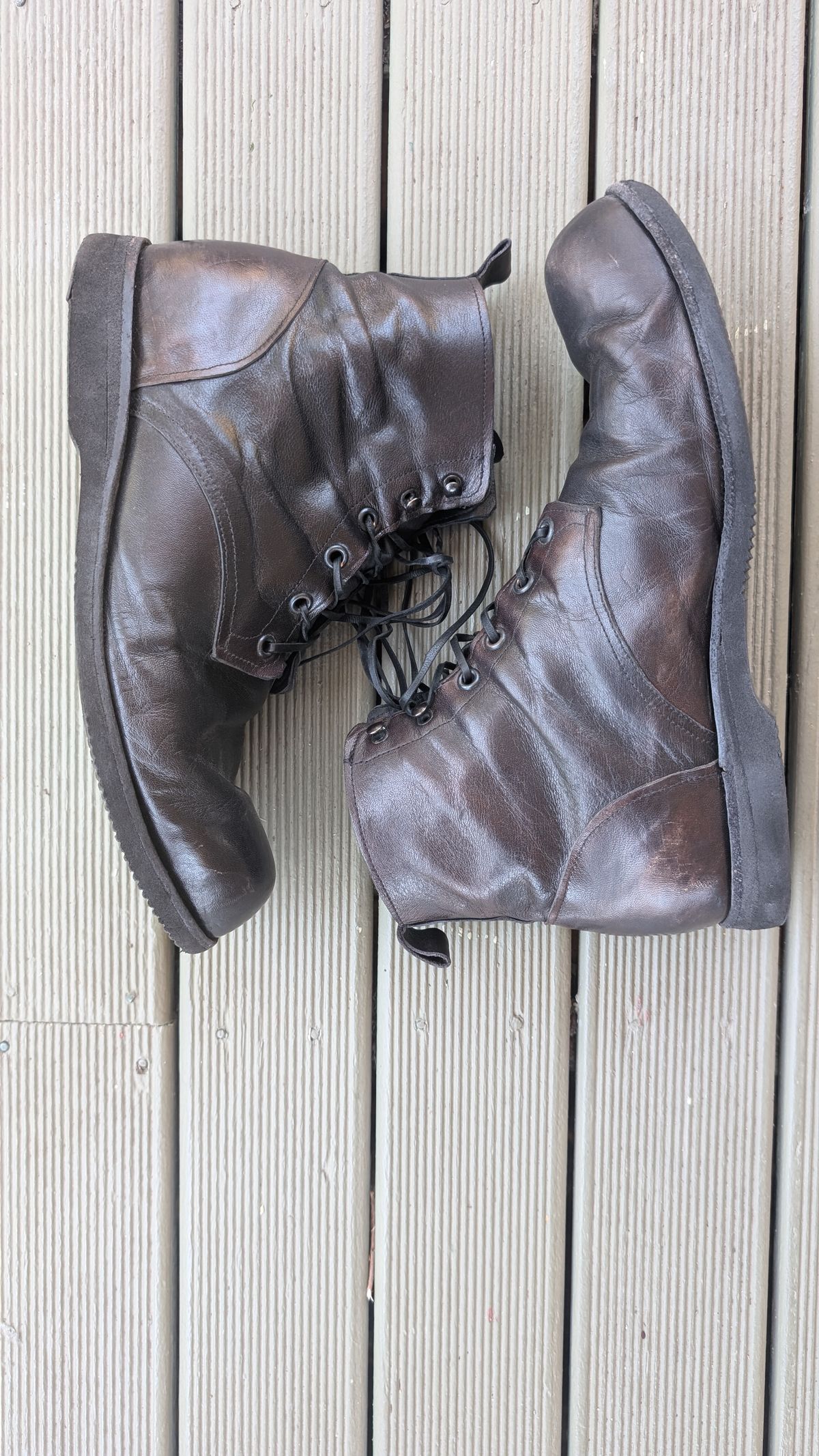 Photo by Togebough on December 6, 2025 of the Myself Dress boot style in Falconry Kangaroo Veg Tan (hand dyed Tan then black).