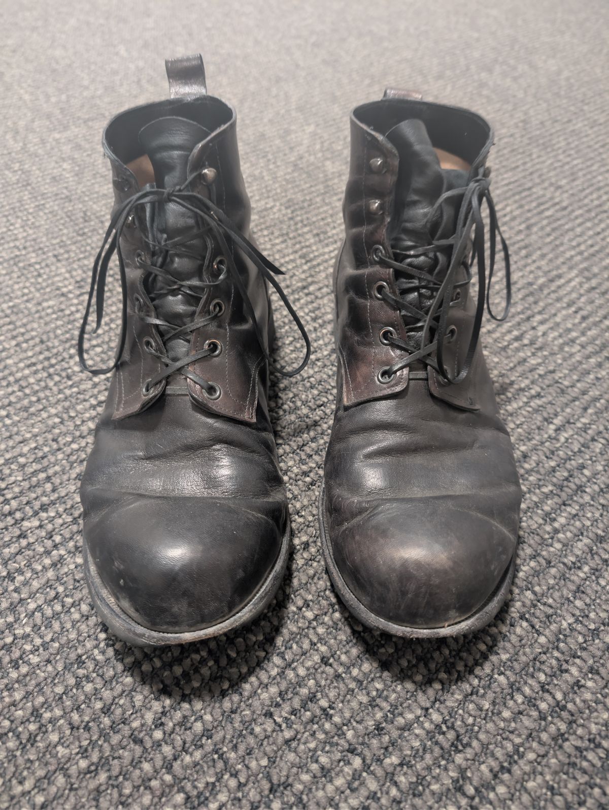 Photo by Togebough on February 5, 2026 of the Myself Dress boot style in Falconry Kangaroo Veg Tan (hand dyed Tan then black).