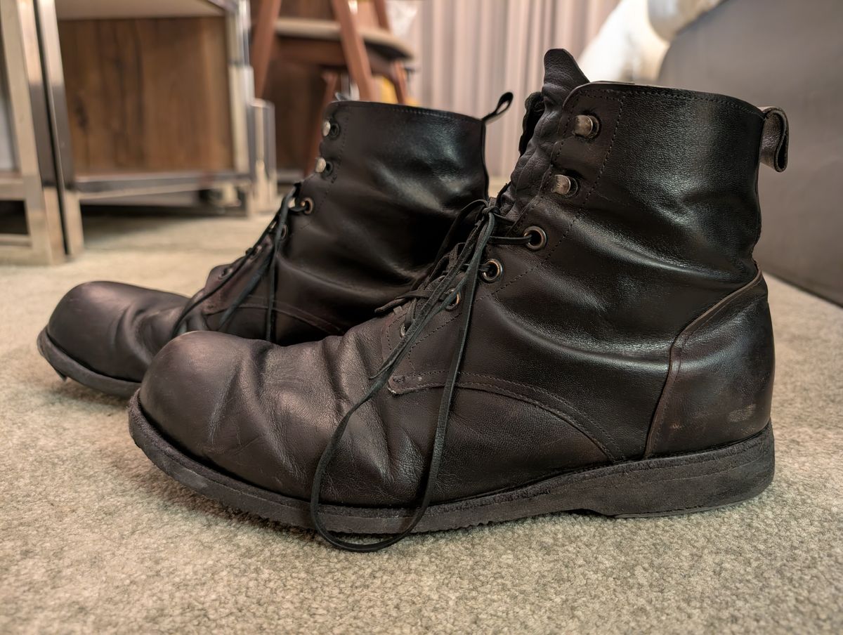 Photo by Togebough on March 3, 2026 of the Myself Dress boot style in Falconry Kangaroo Veg Tan (hand dyed Tan then black).