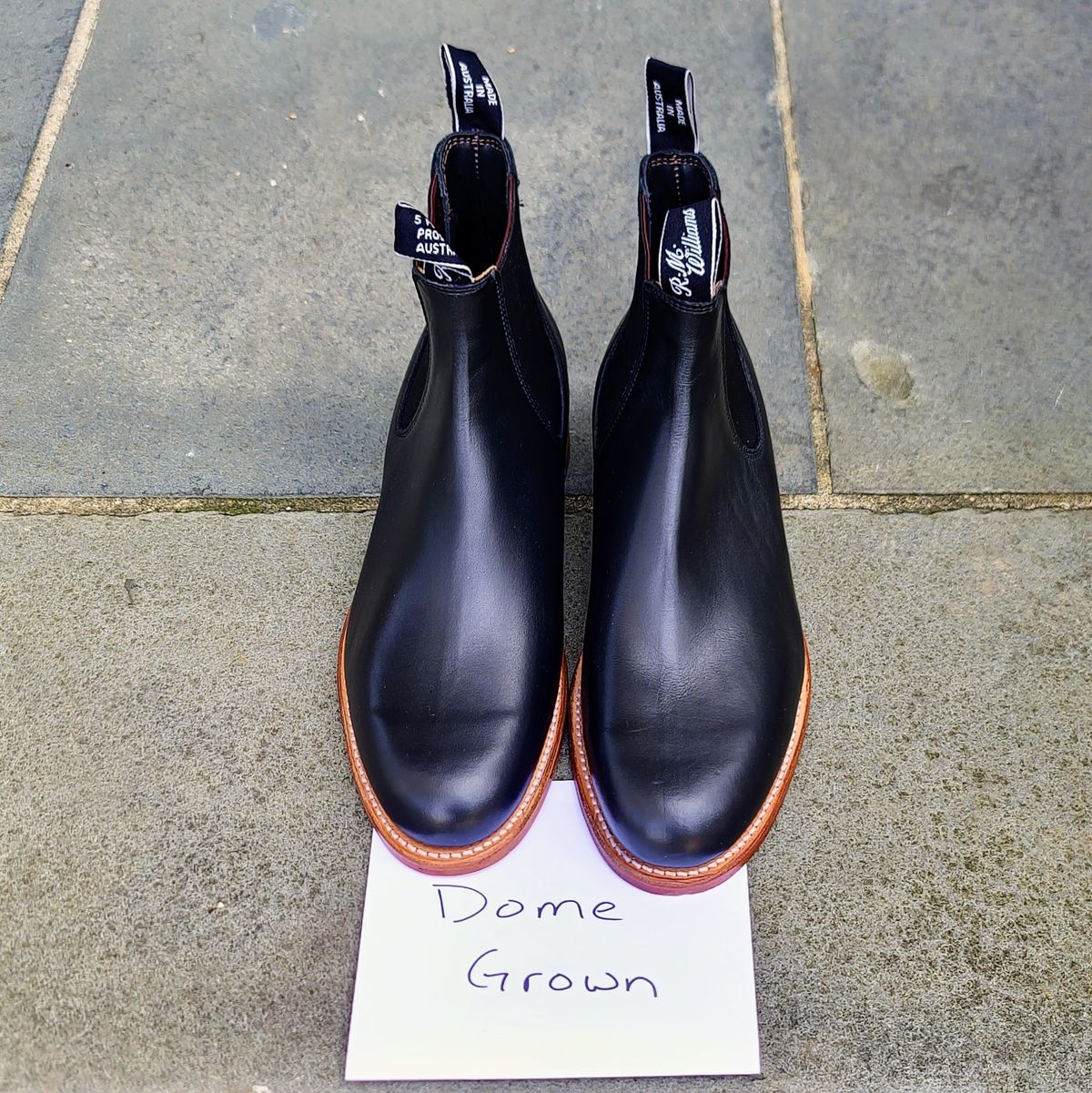 Photo by ouroboros3031 on November 9, 2023 of the R.M. Williams Classic Turnout Boot in Black Yearling.