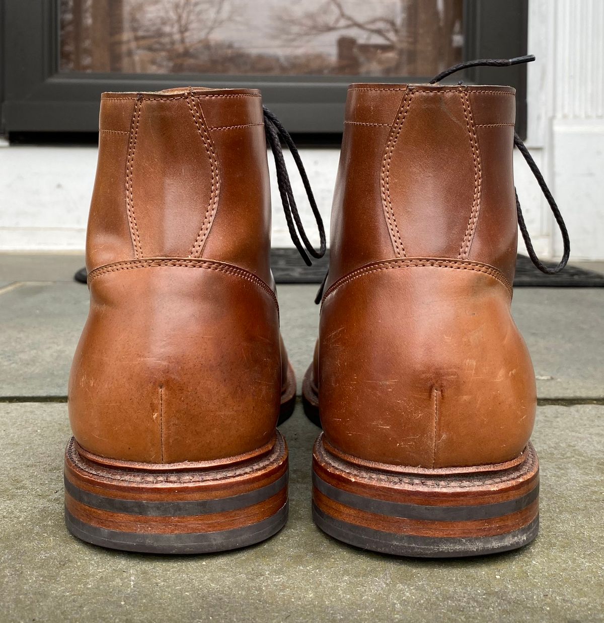 Photo by ouroboros3031 on January 6, 2023 of the Grant Stone Ottawa Boot in Horween Honey Glazed Shell Cordovan.