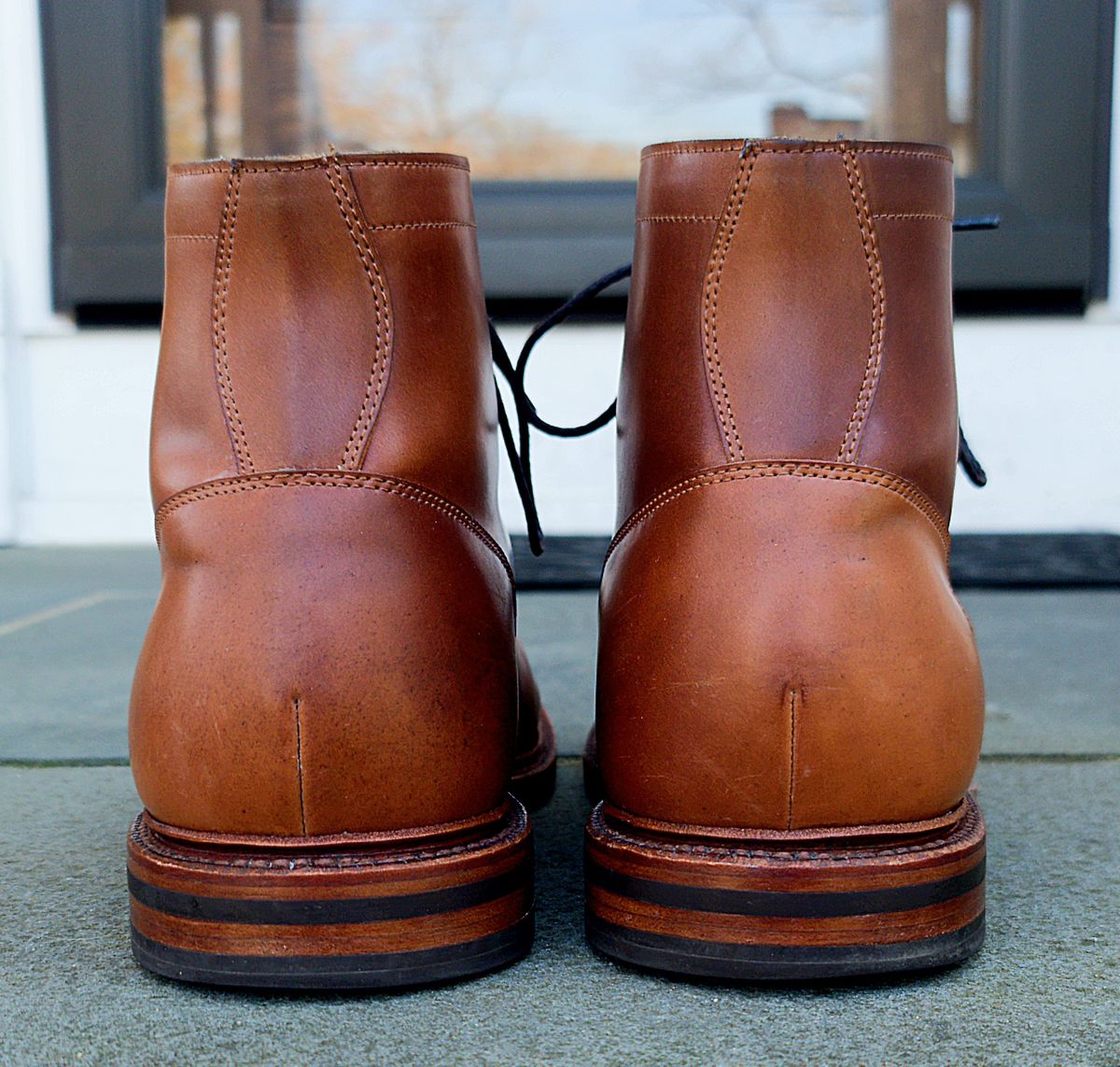 Photo by ouroboros3031 on February 6, 2023 of the Grant Stone Ottawa Boot in Horween Honey Glazed Shell Cordovan.