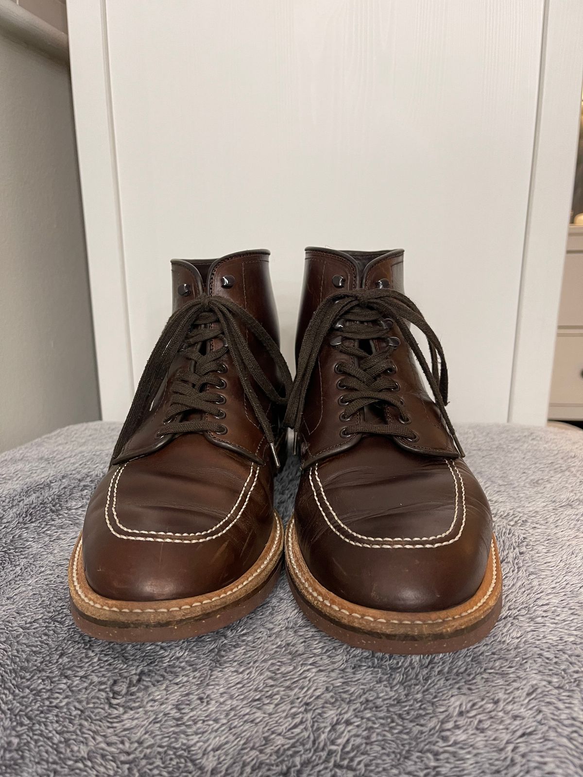 Photo by Louishere on February 6, 2023 of the Alden Indy Boot in Horween Brown Chromexcel.