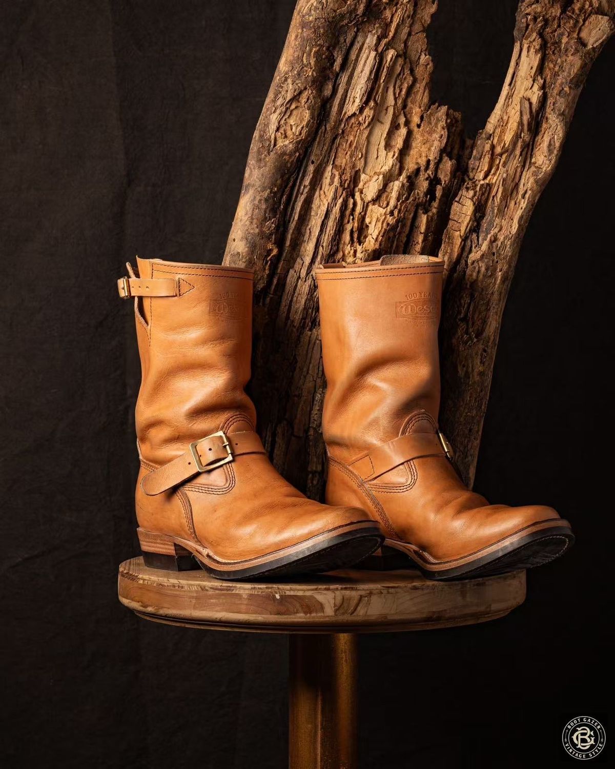 Photo by boot_gazer on January 5, 2025 of the Wesco Boss Engineer Boot in Horween Natural Essex.