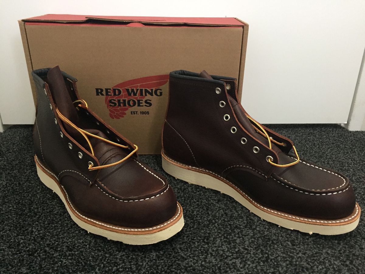 Photo by RonUrMate on August 8, 2022 of the Red Wing 6-Inch Classic Moc in Unknown Leather.